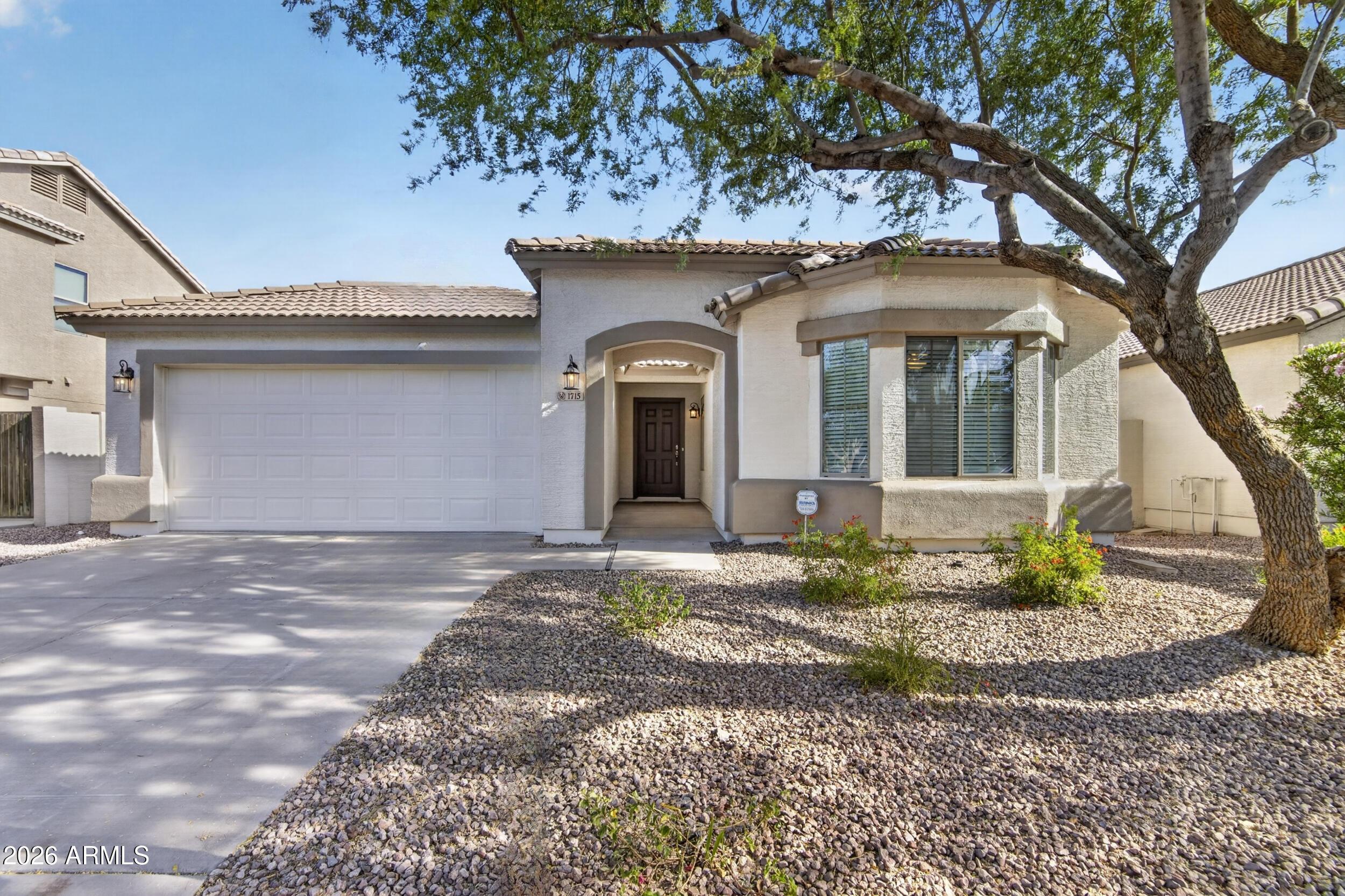 E Branham Ln, Phoenix, AZ 85042