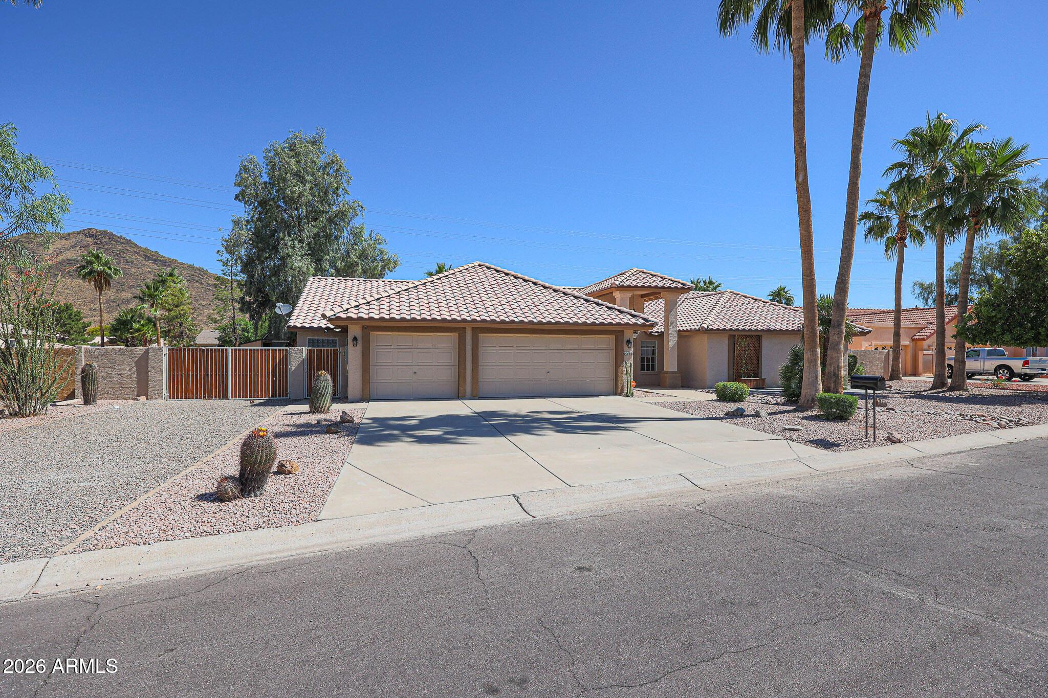 W Northwood Dr, Glendale, AZ 85310