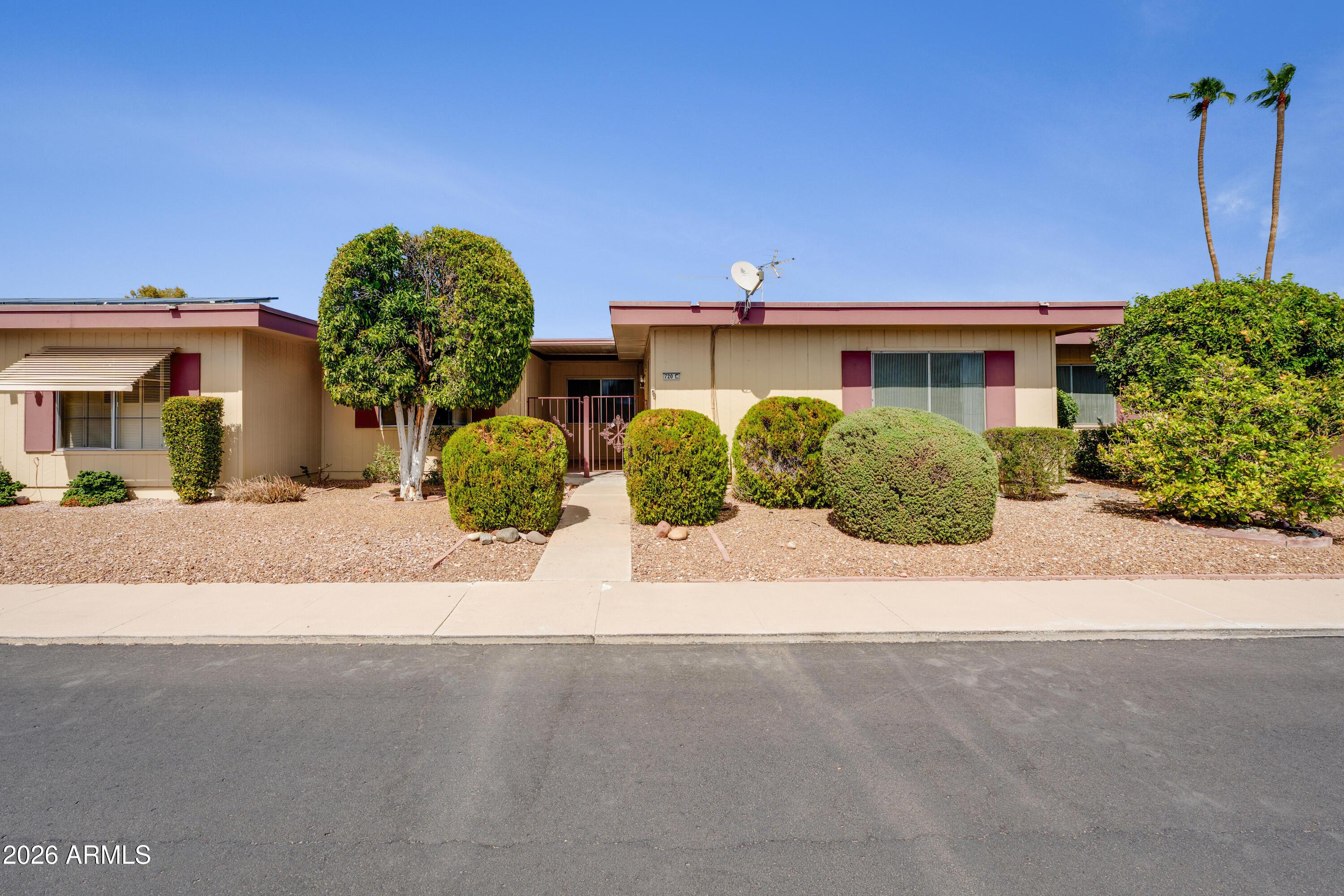N 98th Ave, Sun City, AZ 85351