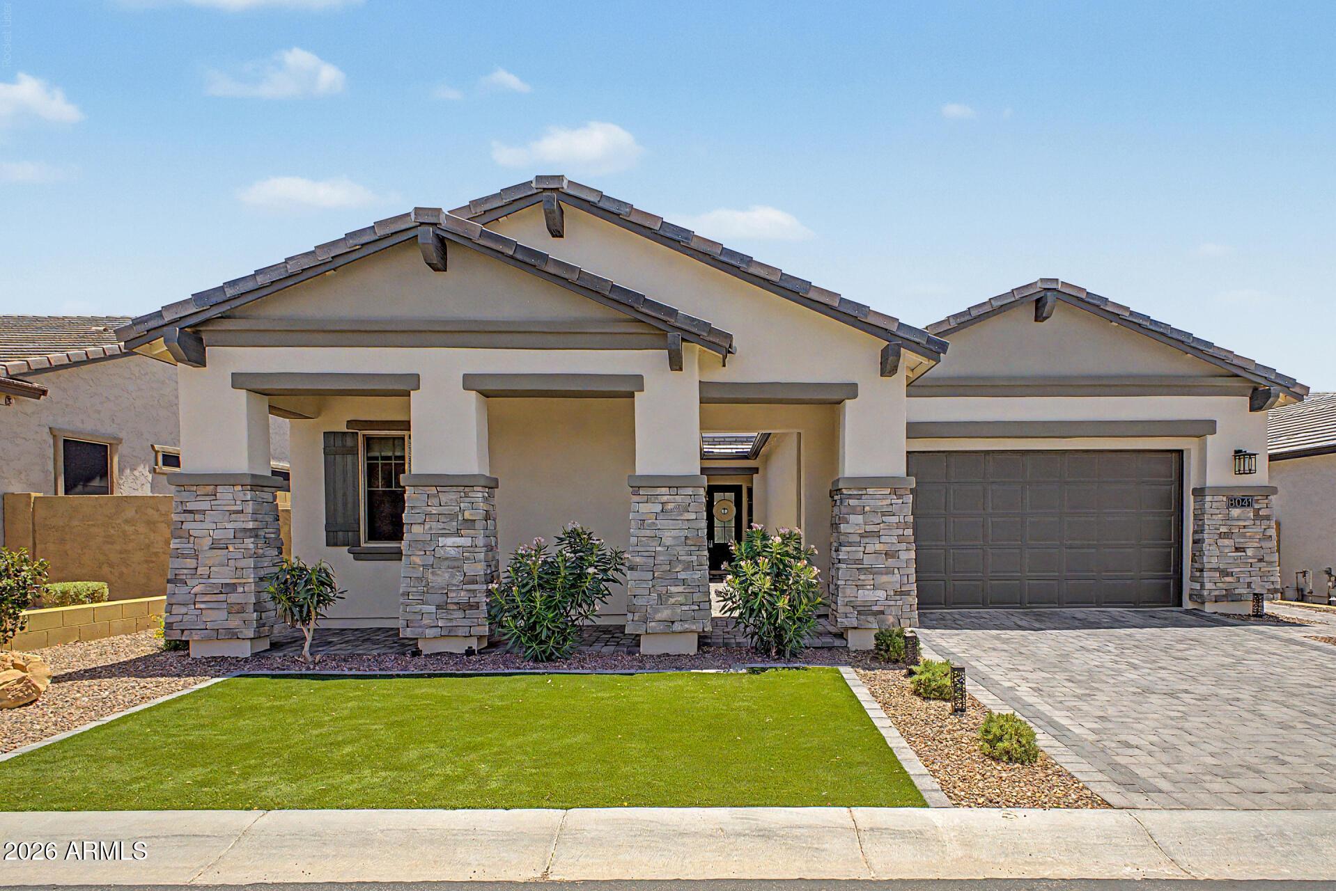 E Jacaranda St, Mesa, AZ 85207
