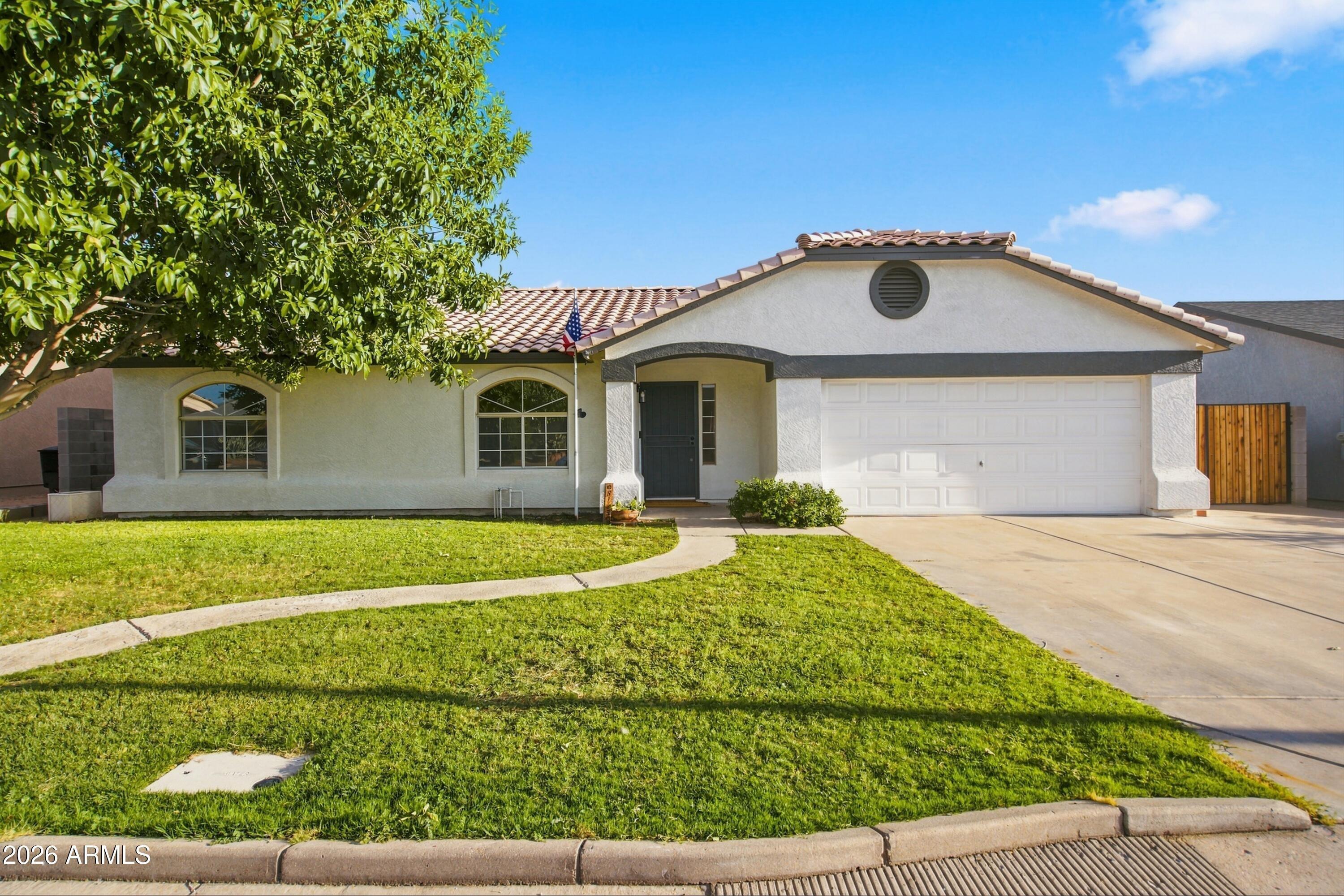 E Des Moines St, Mesa, AZ 85207