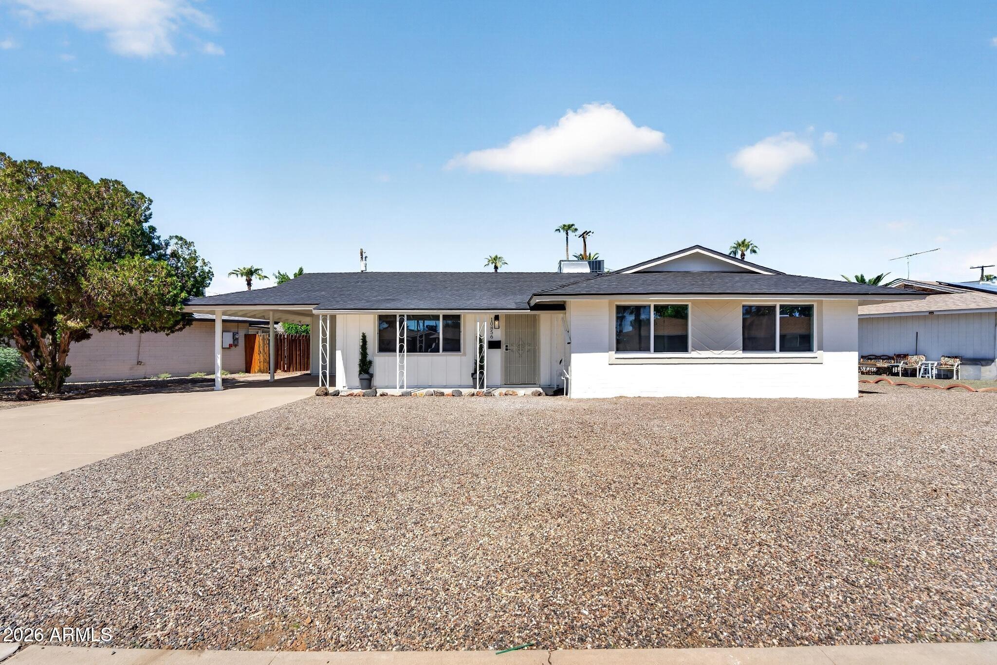 W Oakmont Dr, Sun City, AZ 85351