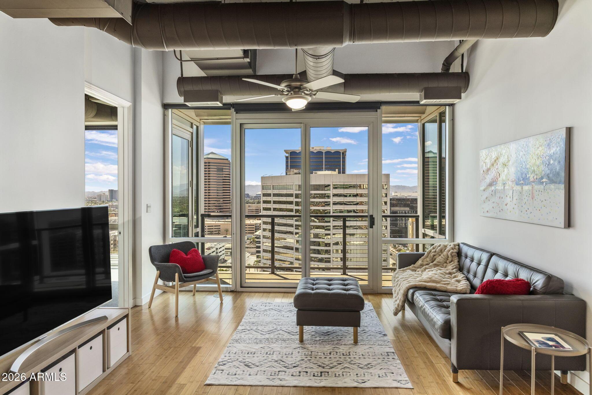 E Lexington Ave, Phoenix, AZ 85012