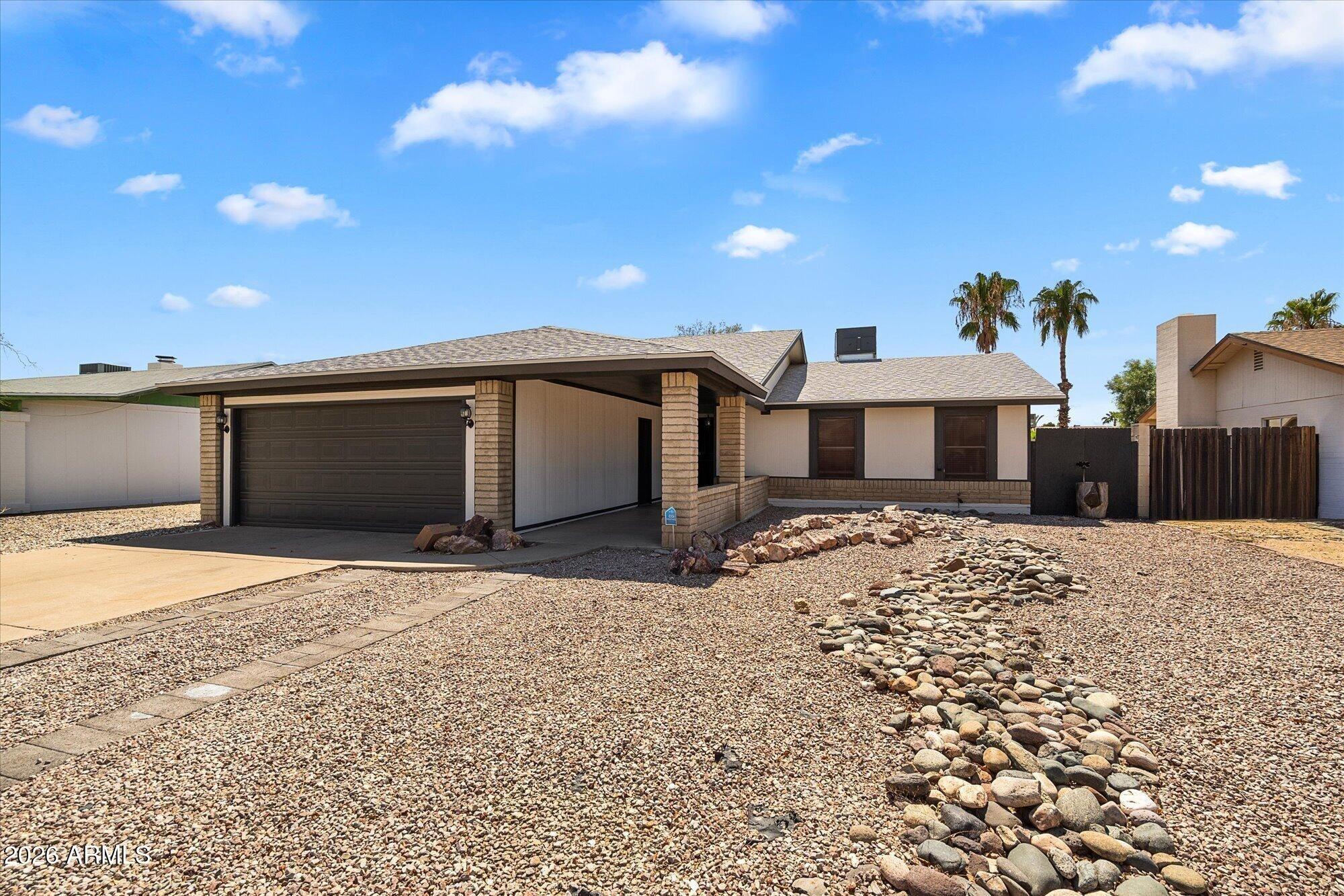 W Taro Ln, Phoenix, AZ 85027