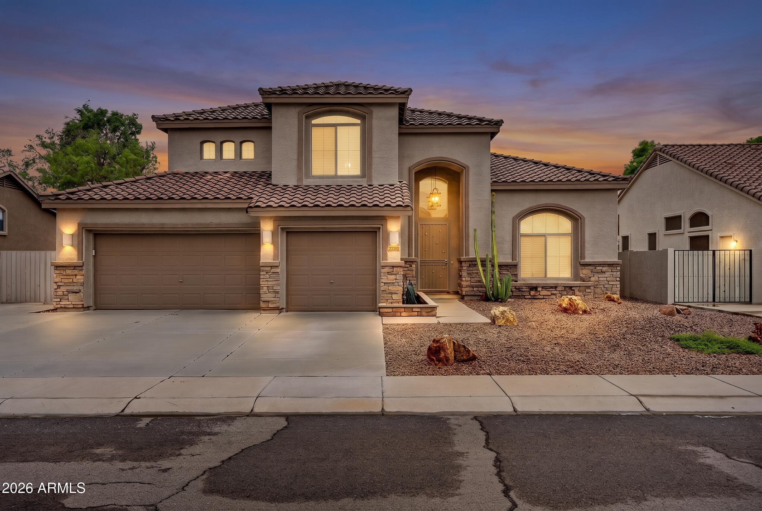 W Melinda Ln, Glendale, AZ 85308