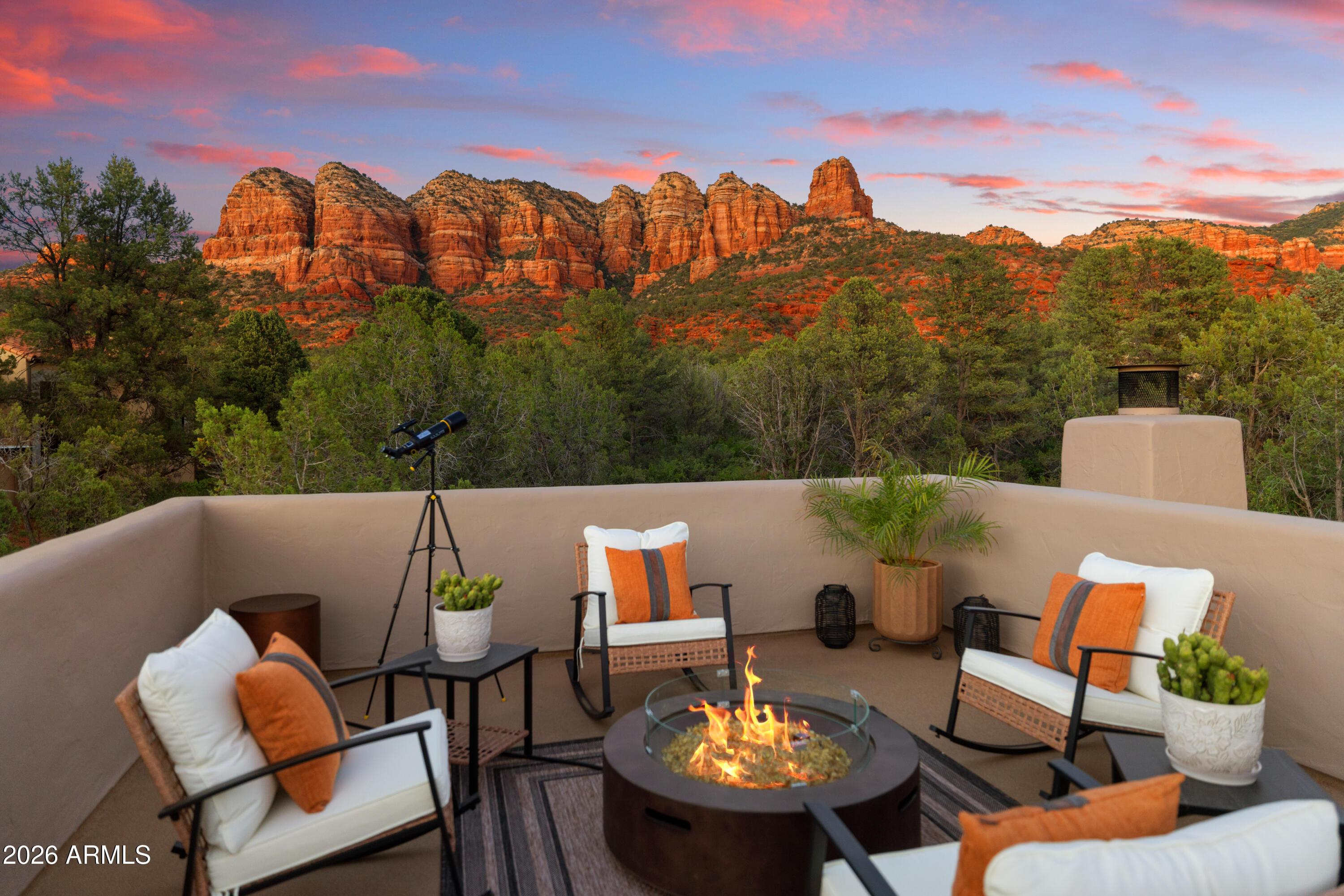 Navajo Trl, Sedona, AZ 86351