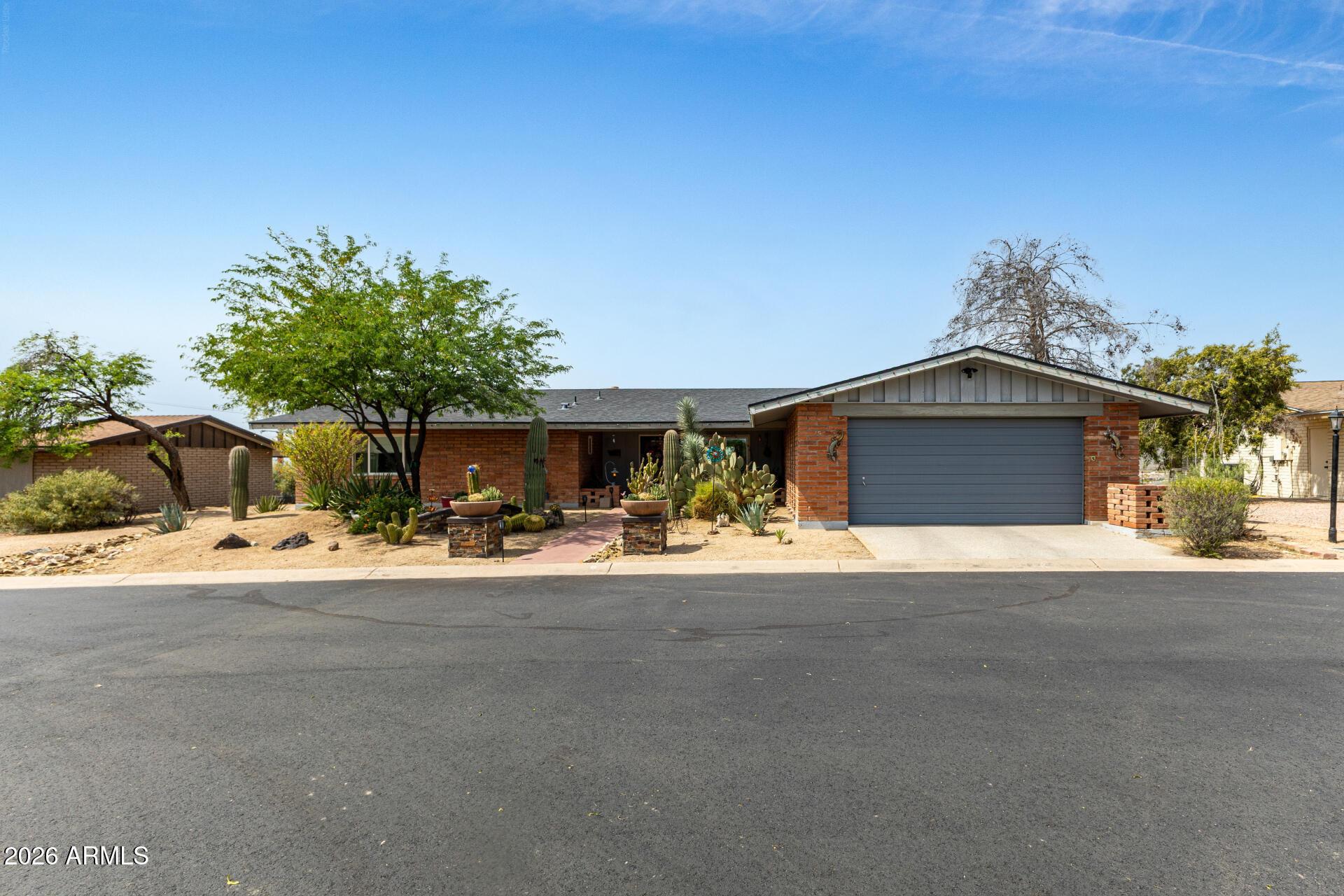 E Quenton Dr, Mesa, AZ 85215