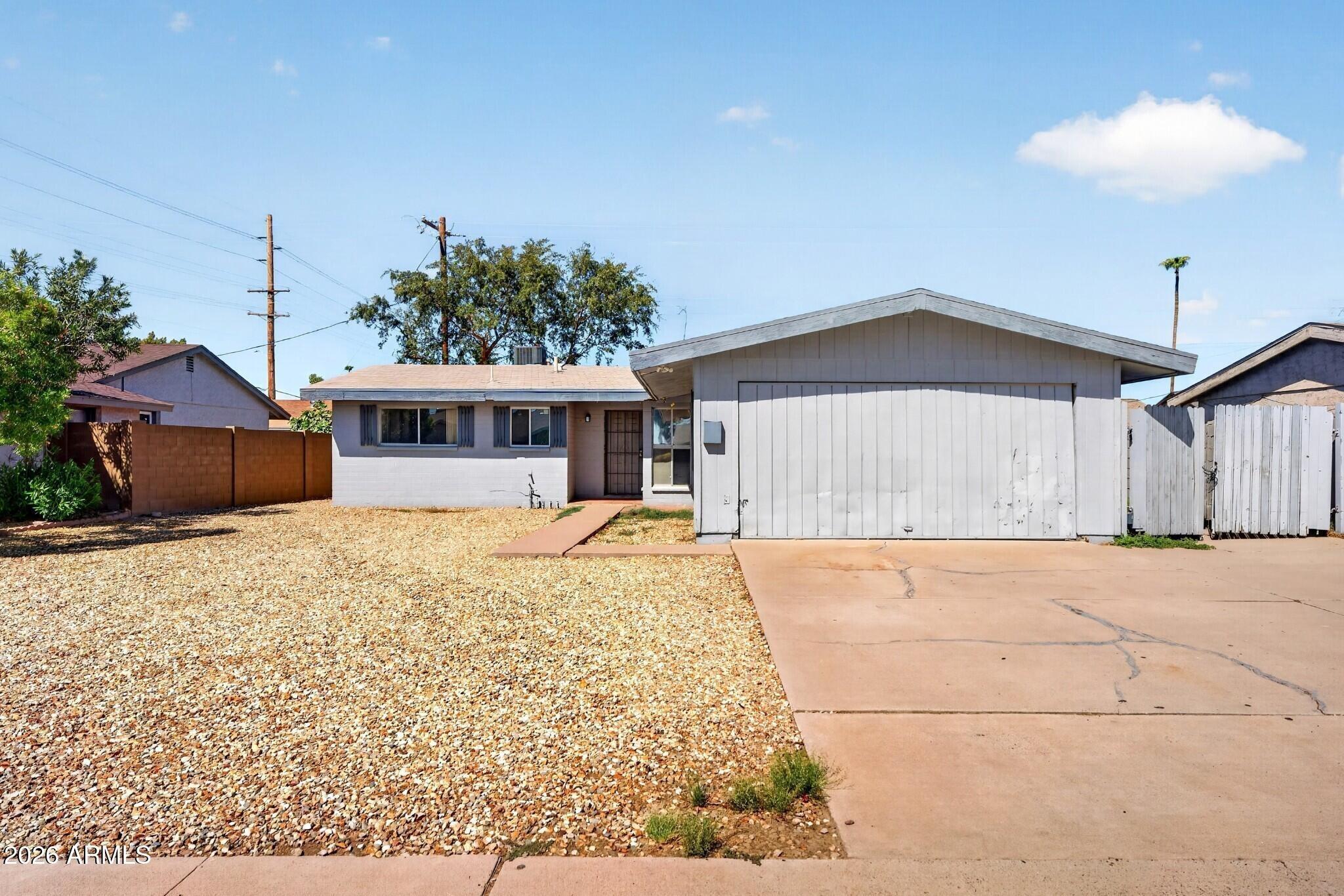 W Butler Dr, Phoenix, AZ 85051
