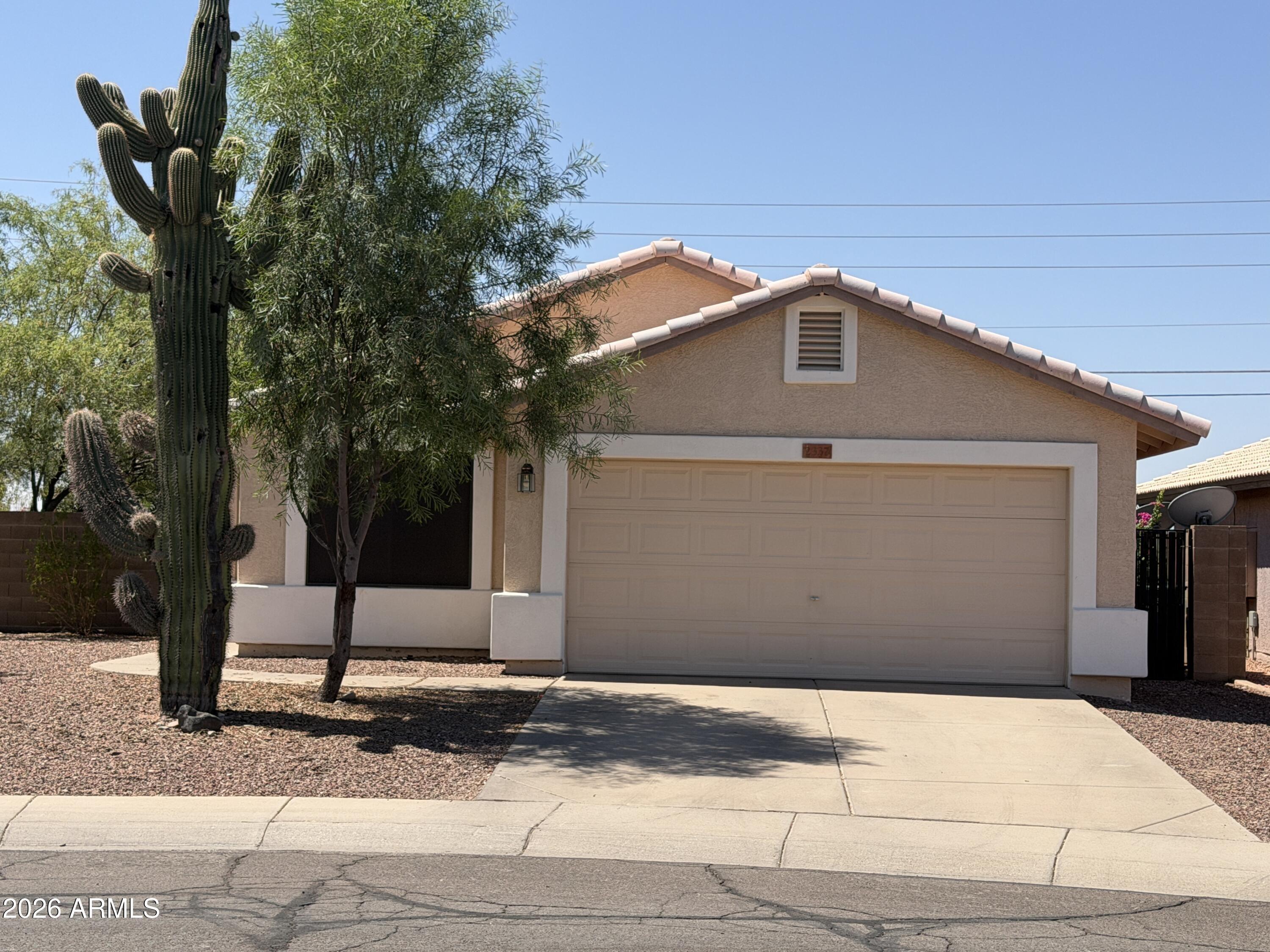 E 39th Ave, Apache Junction, AZ 85119