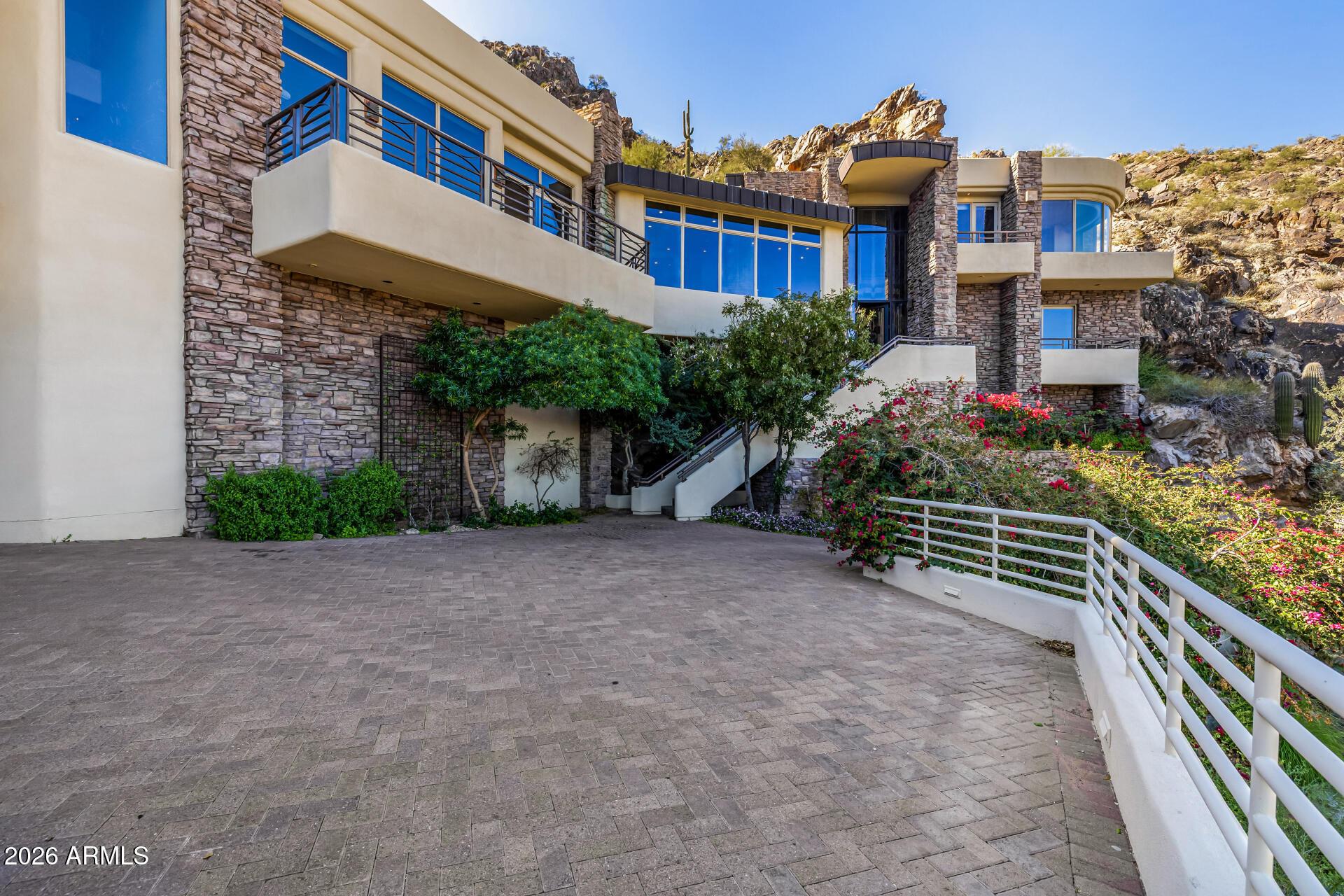 E Cheney Dr, Paradise Valley, AZ 85253