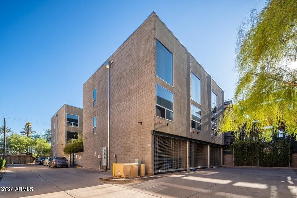 E Willetta St, Phoenix, AZ 85004