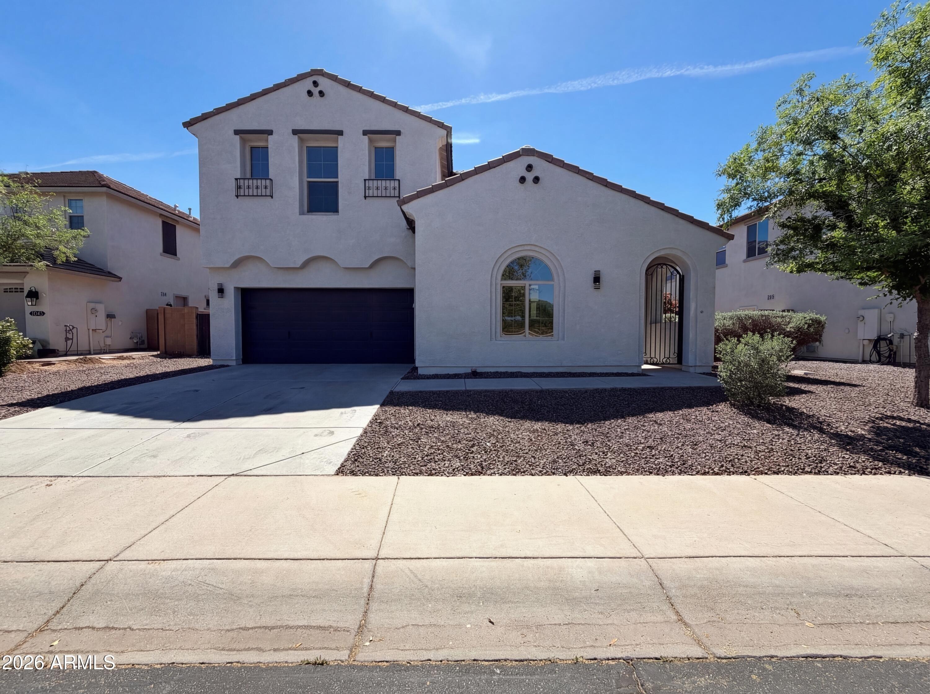 E Mia Ln, Gilbert, AZ 85298