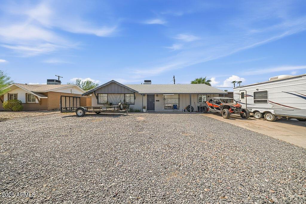 W Orangewood Ave, Phoenix, AZ 85051
