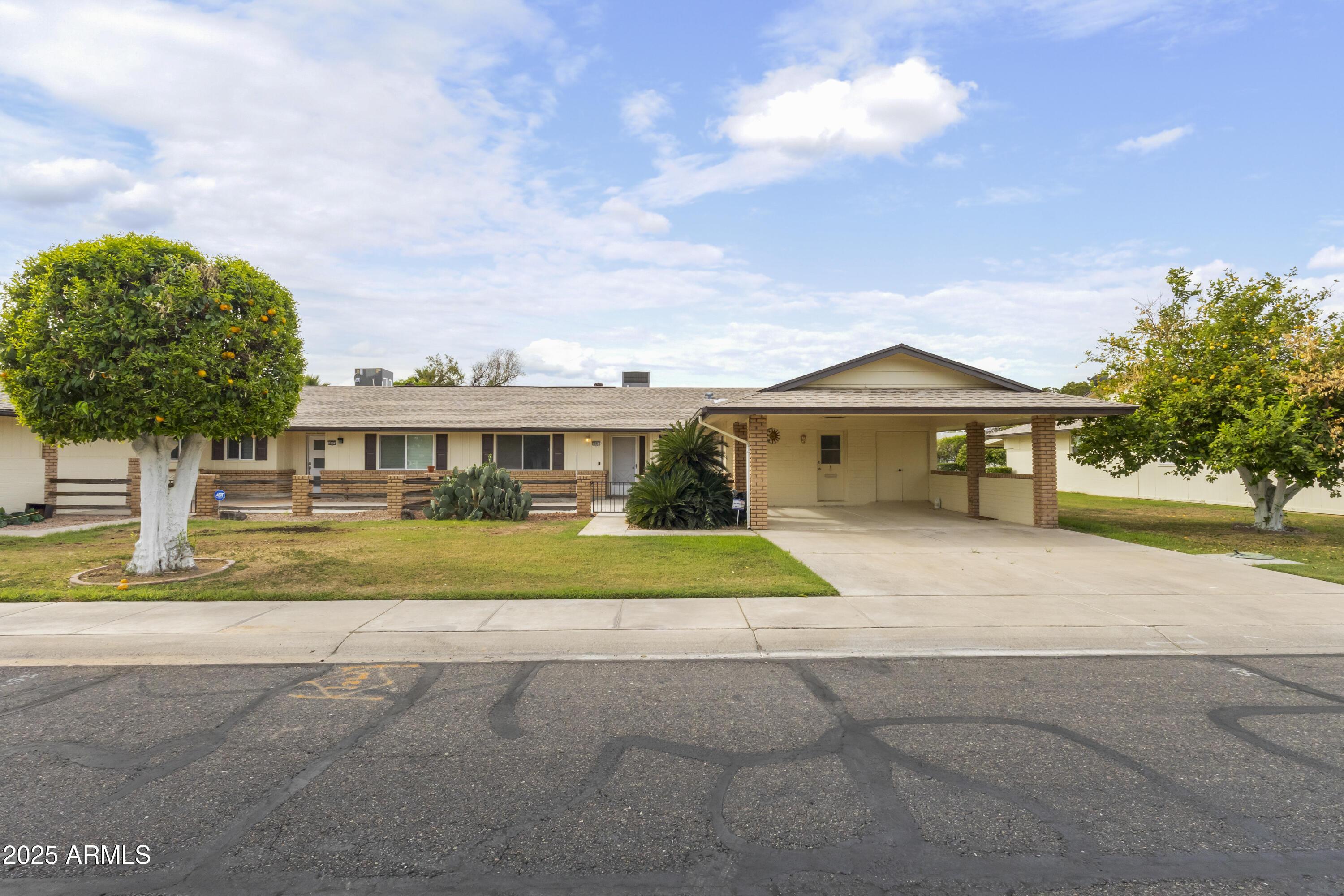 W Peoria Ave, Sun City, AZ 85351