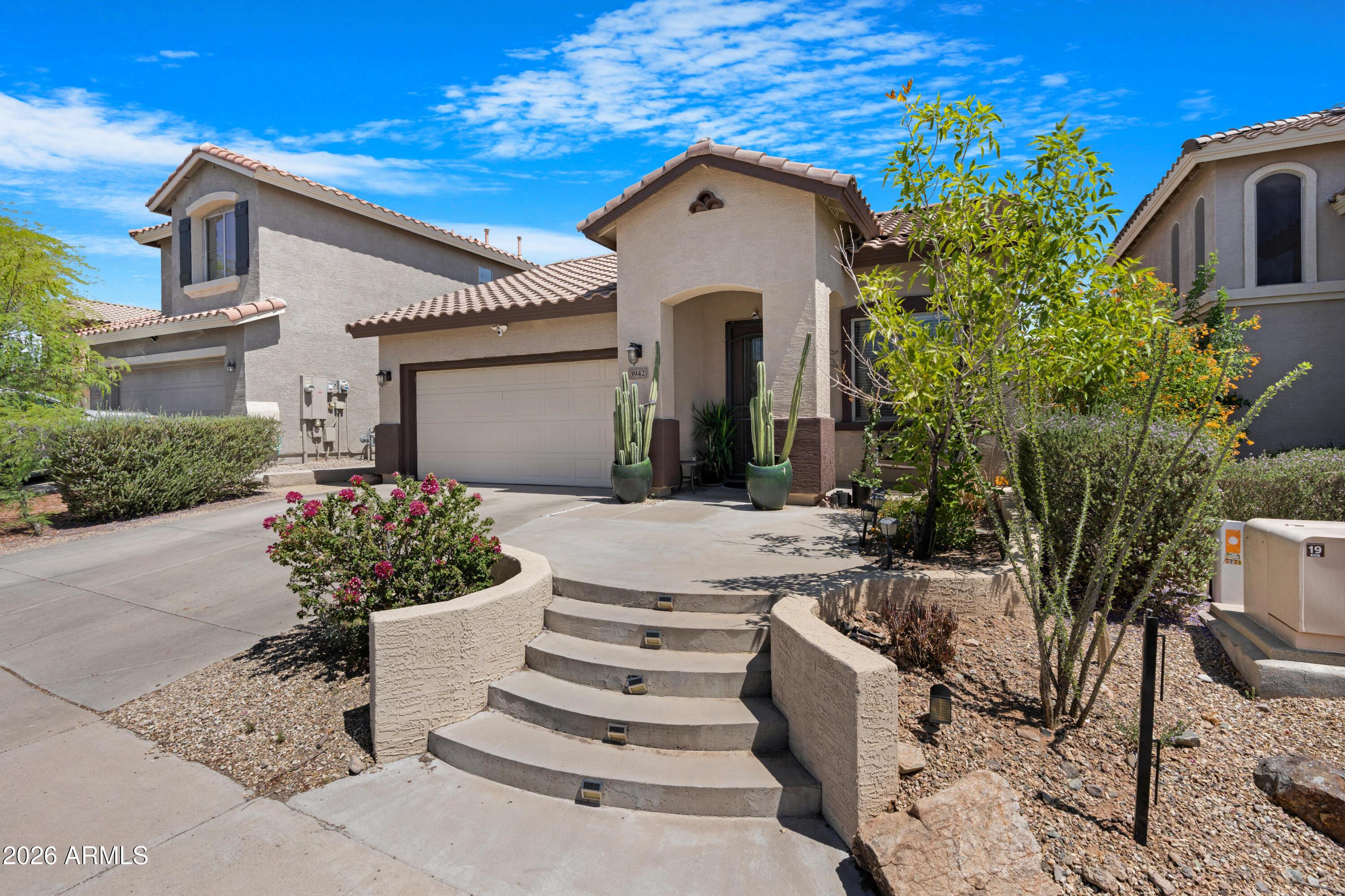 W Glacier Ct, Anthem, AZ 85086