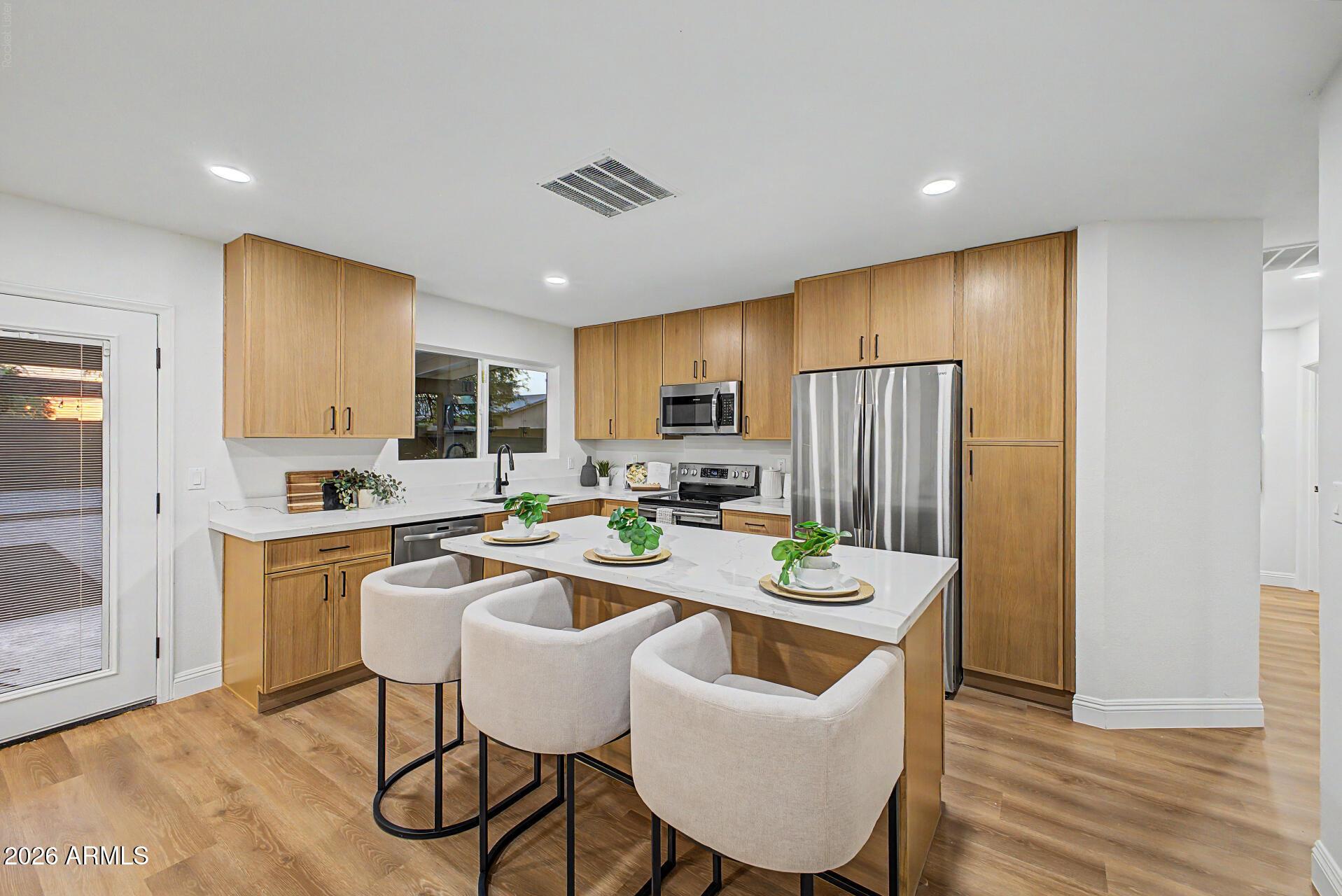 N 14th Ln, Phoenix, AZ 85027