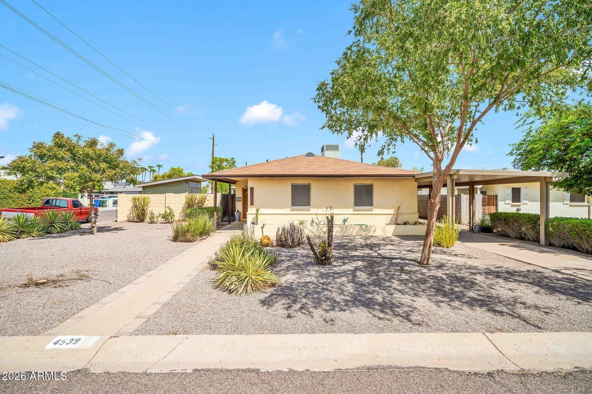 N 10th Ave, Phoenix, AZ 85013