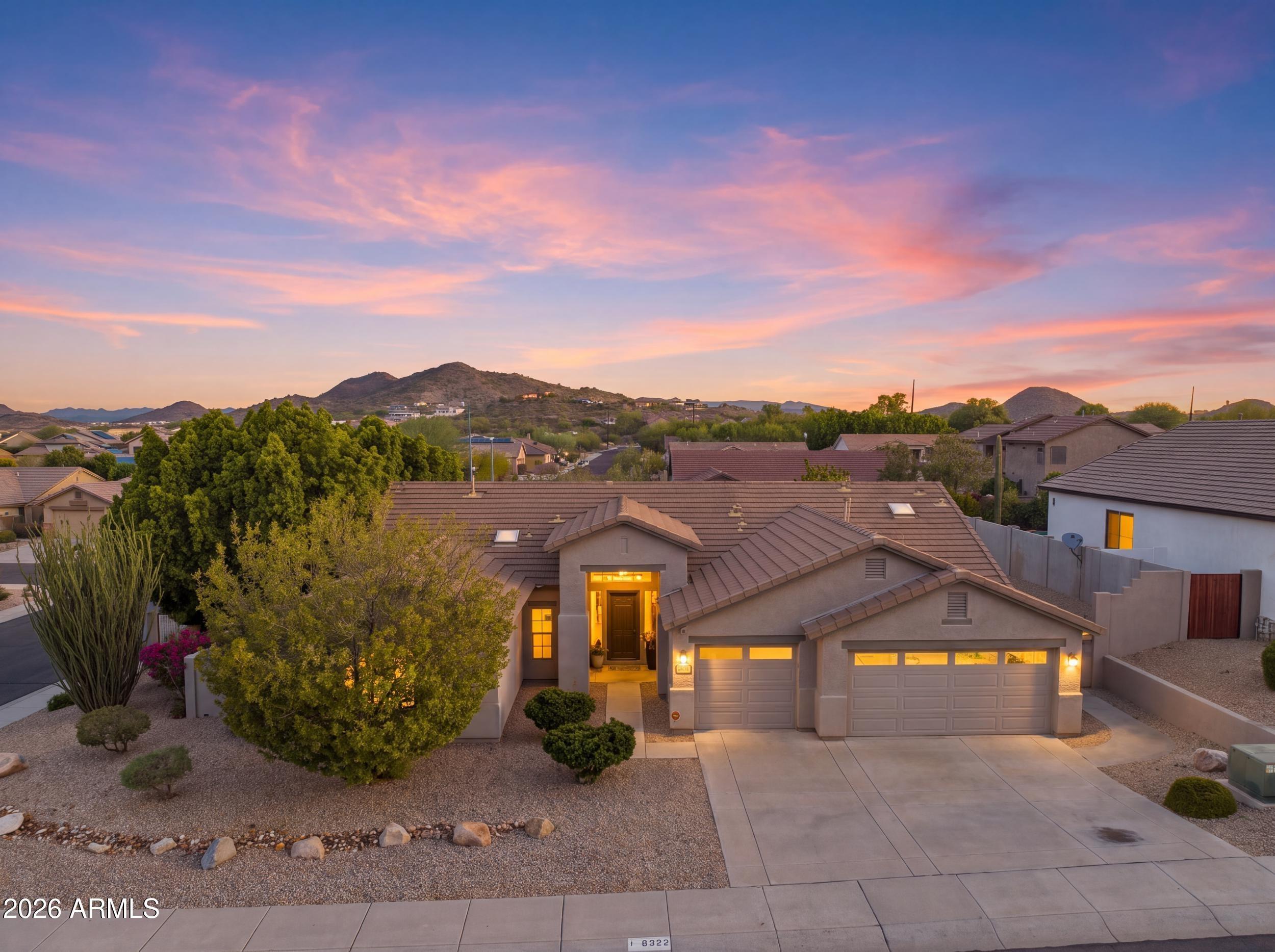 W Briles Rd, Phoenix, AZ 85083
