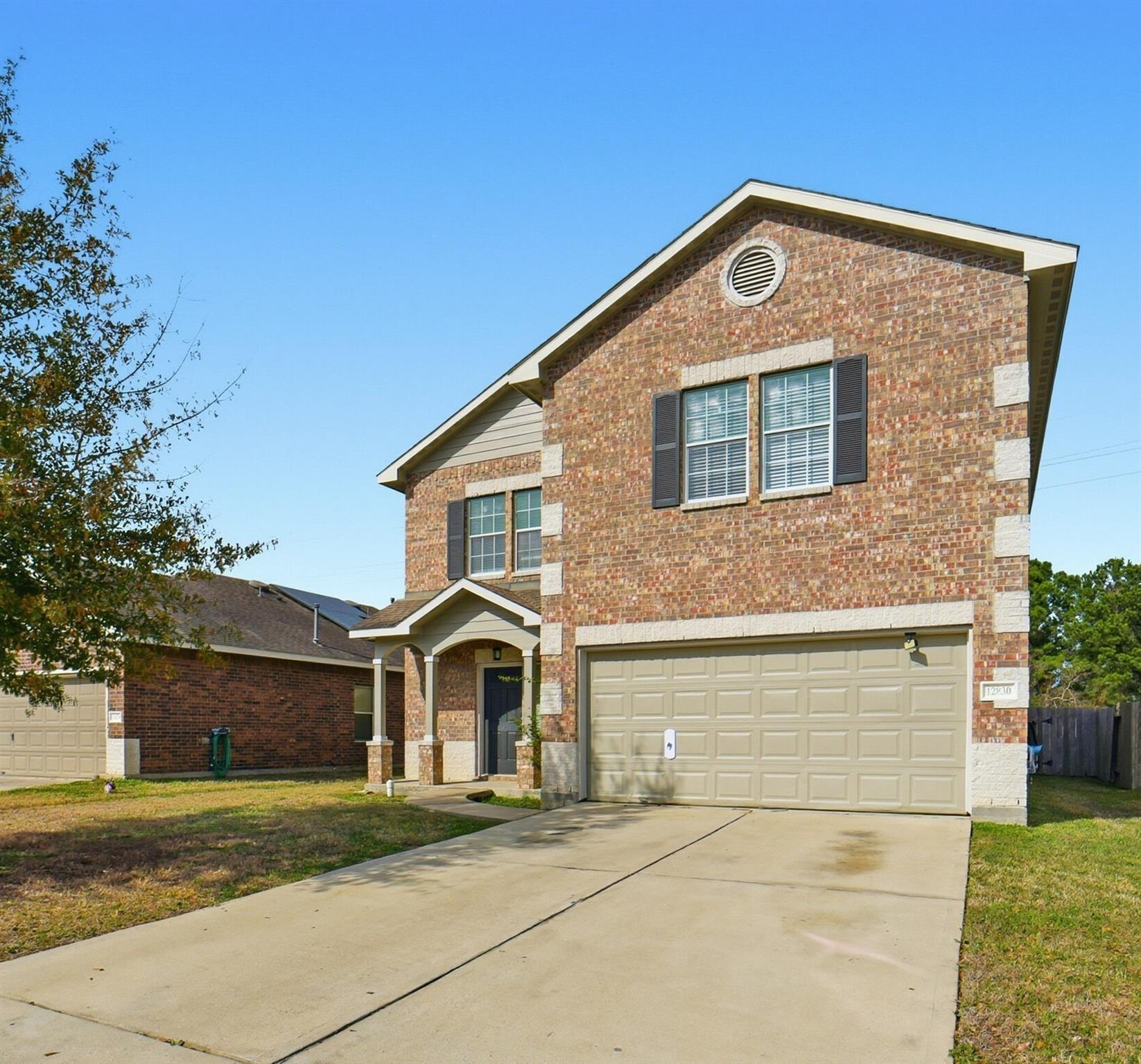 Spruce Cir, Tomball, TX 77375