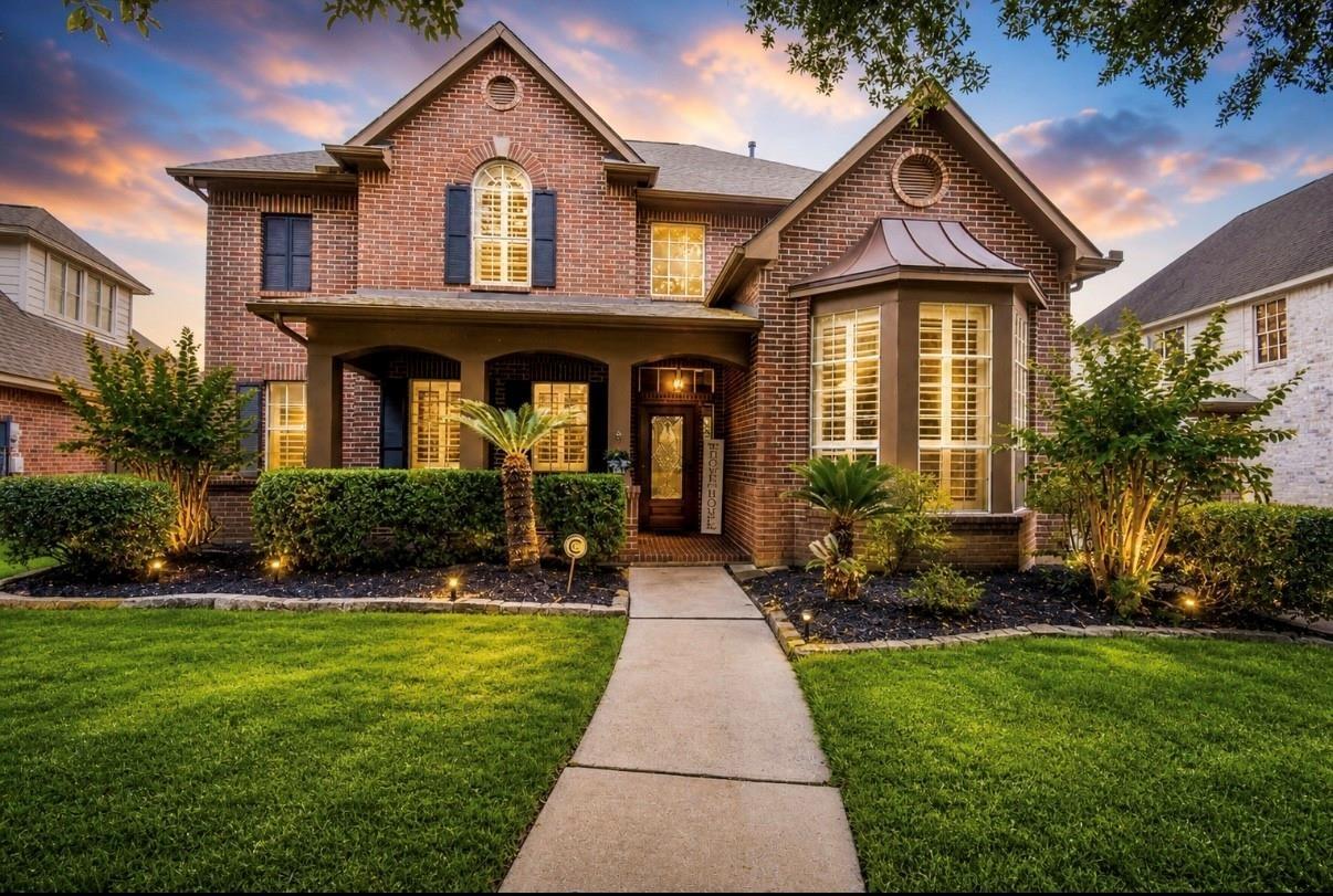 Morrow Ct, Sugar Land, TX 77479