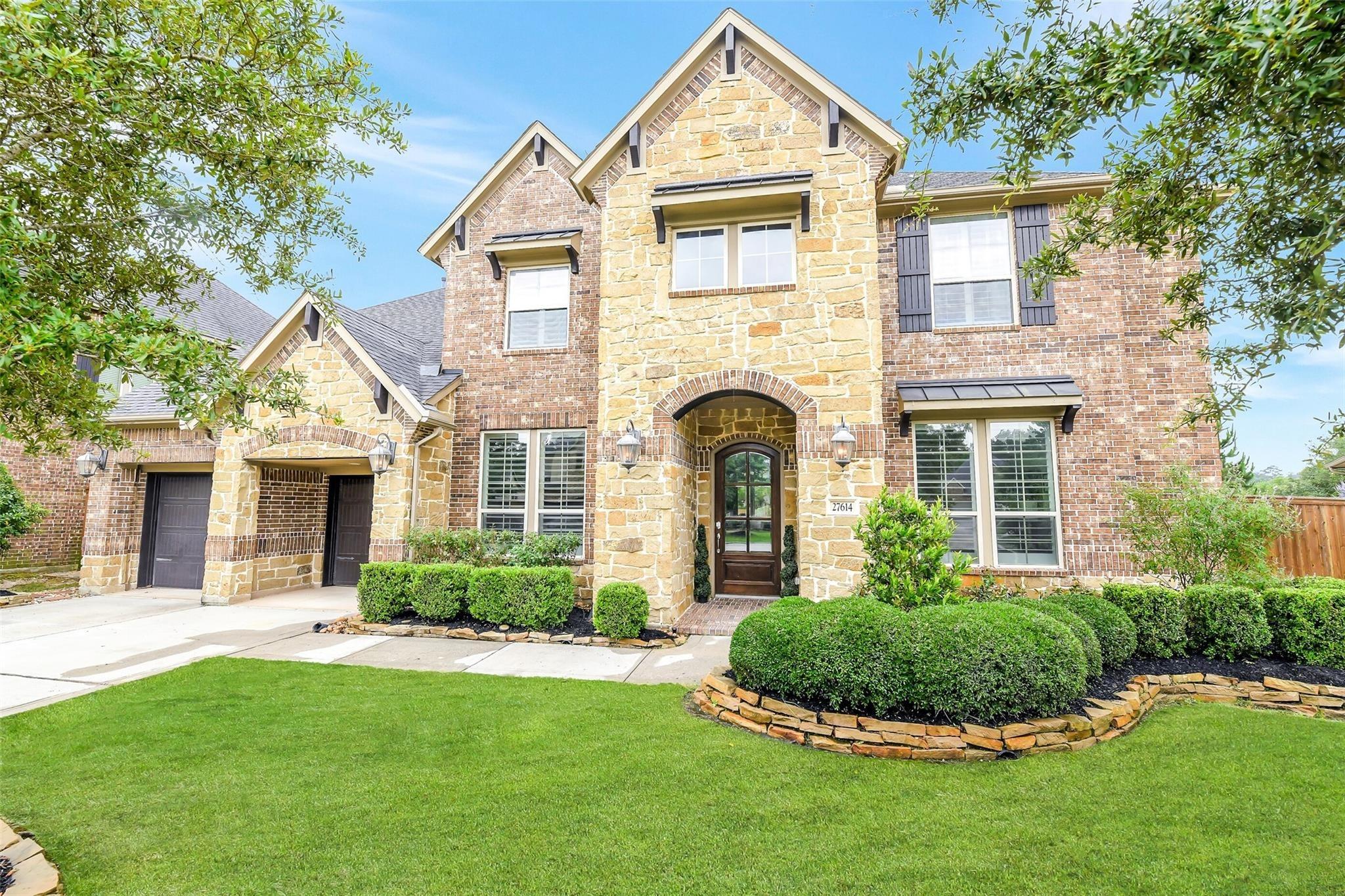 Long Cliff Ln, Spring, TX 77386
