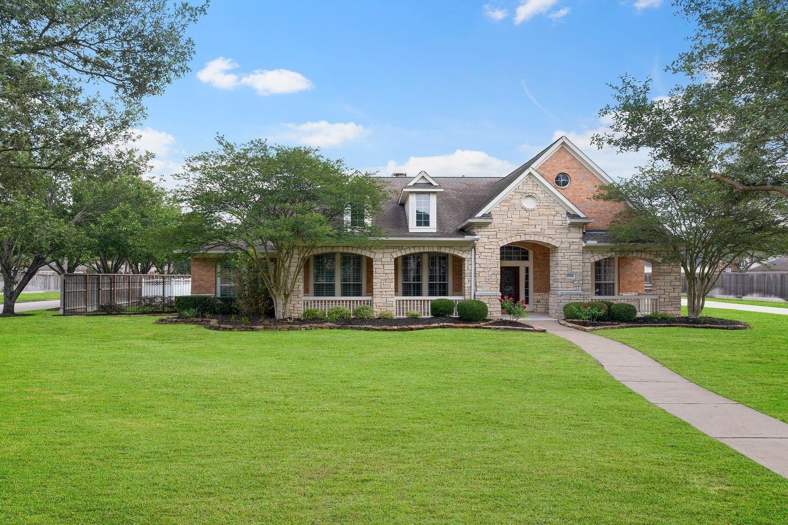 Lasting Rose Dr, Cypress, TX 77429