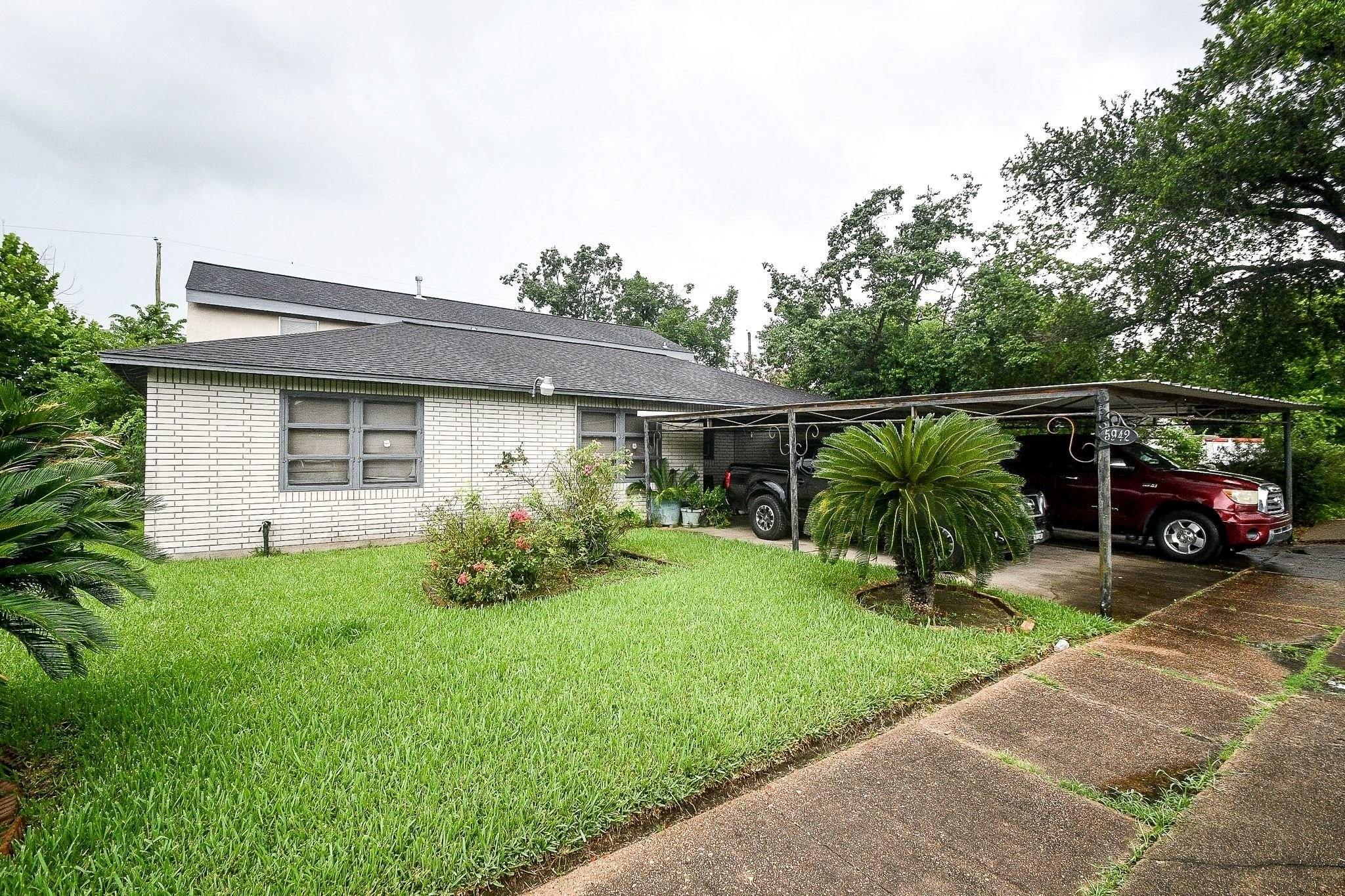 Pershing St, Houston, TX 77033