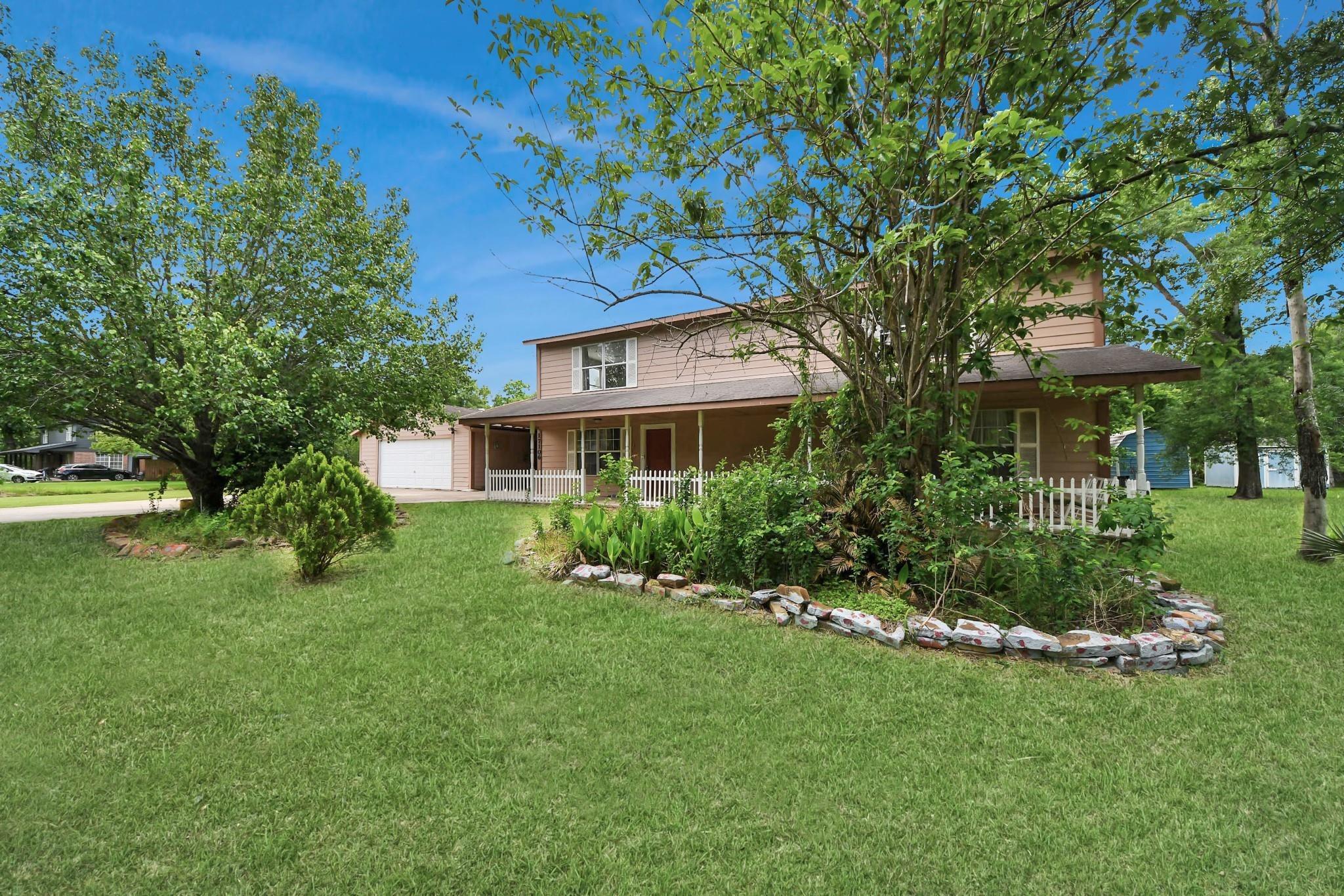 Moss Oaks Dr, Conroe, TX 77385