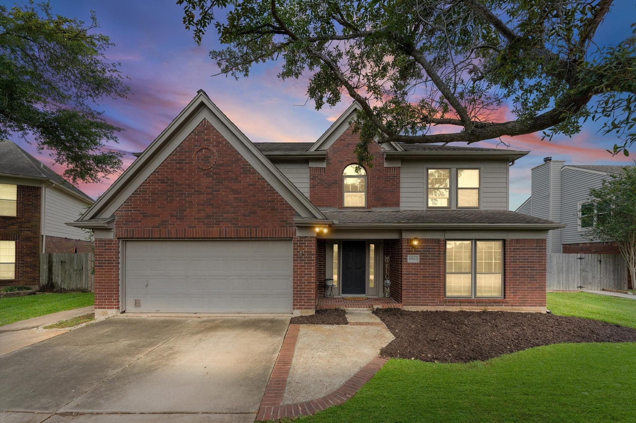 Spruce Dr S, La Porte, TX 77571
