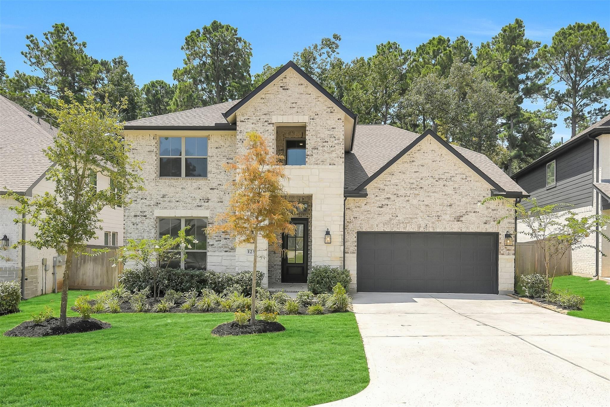 Purple Lilac Ct, Willis, TX 77318