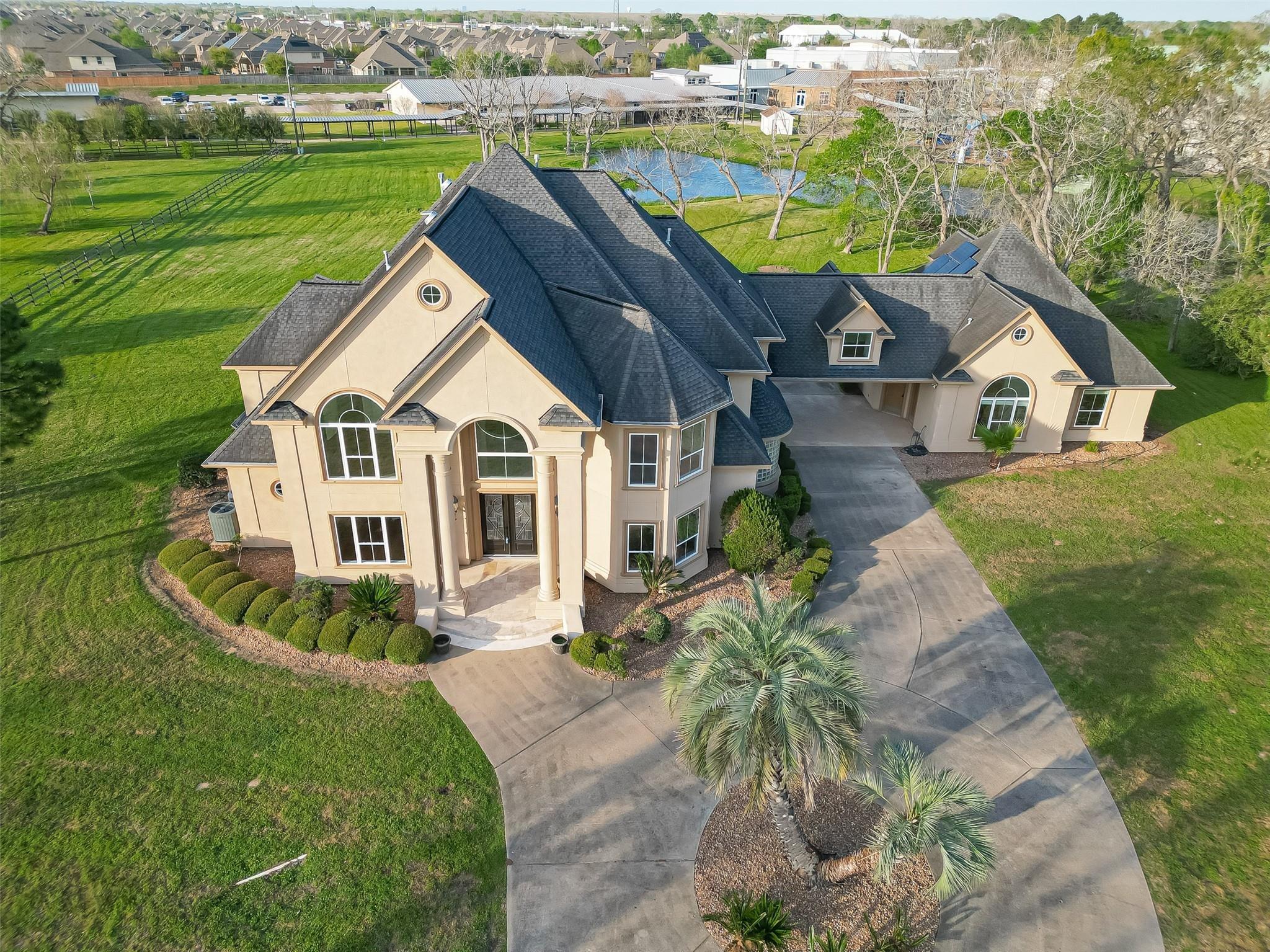 Shiloh Lake Dr, Richmond, TX 77407