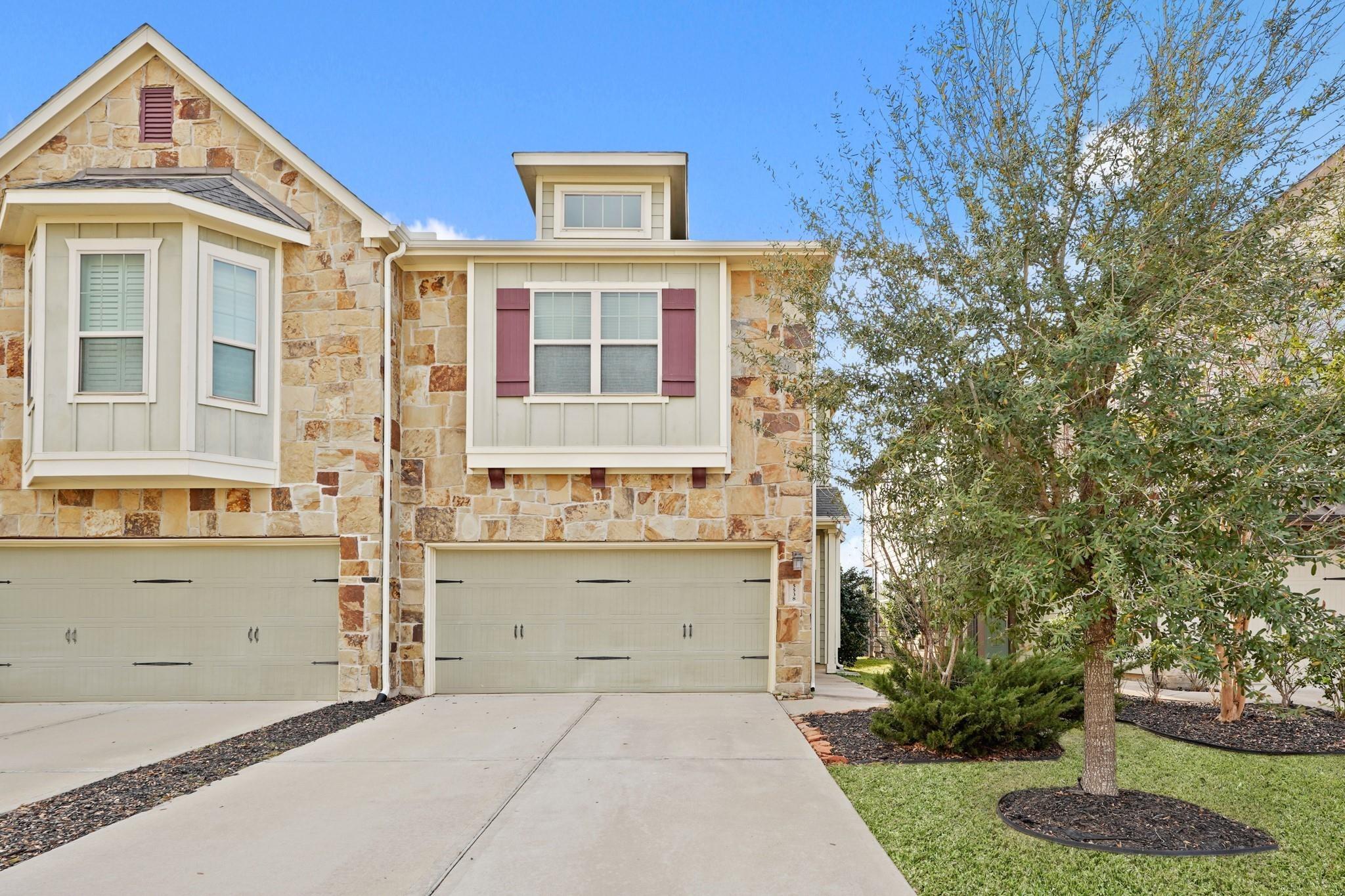 Purple Meadow Ln, Fulshear, TX 77441