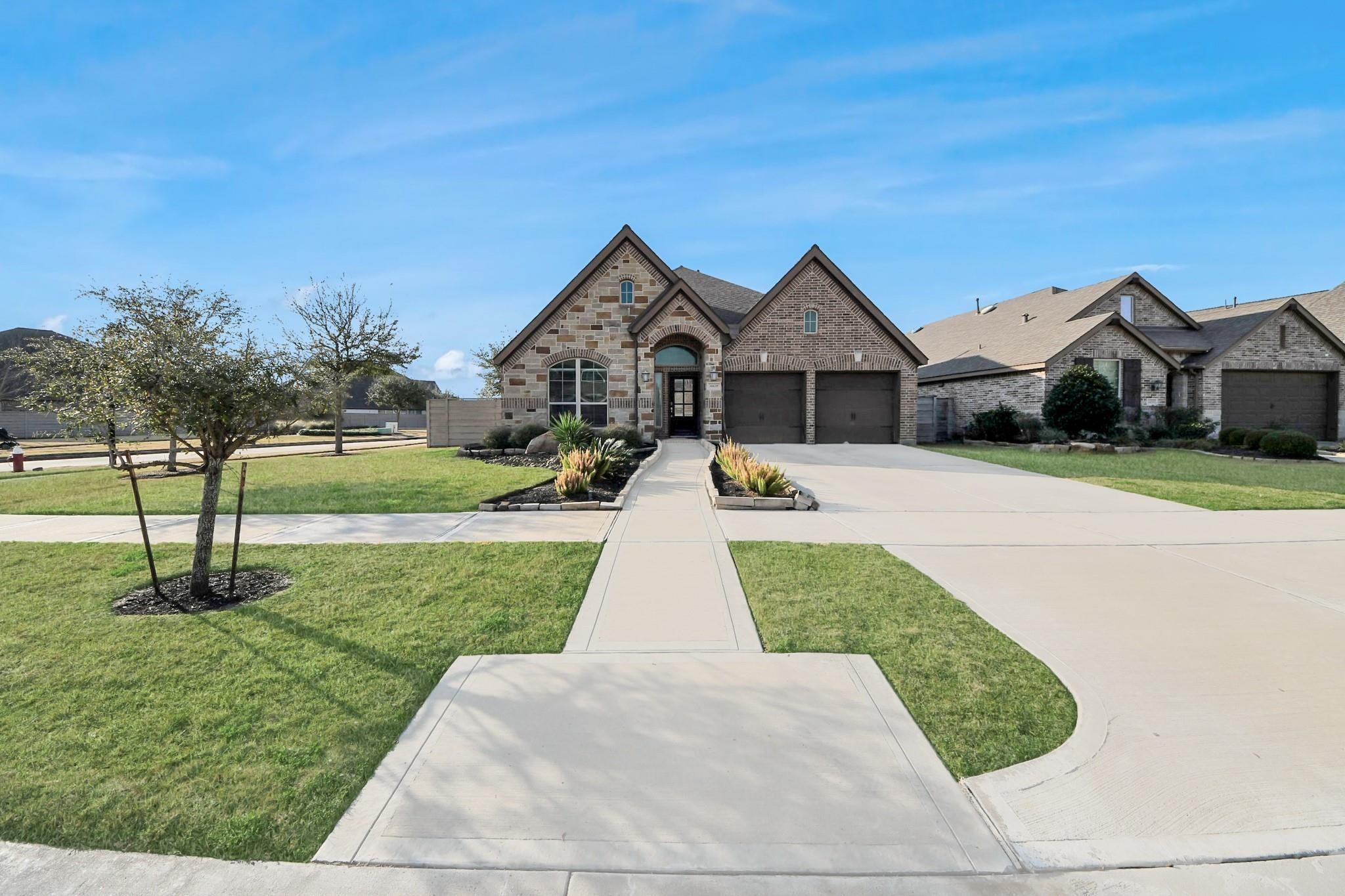 Mesquite Terrace Dr, Manvel, TX 77578