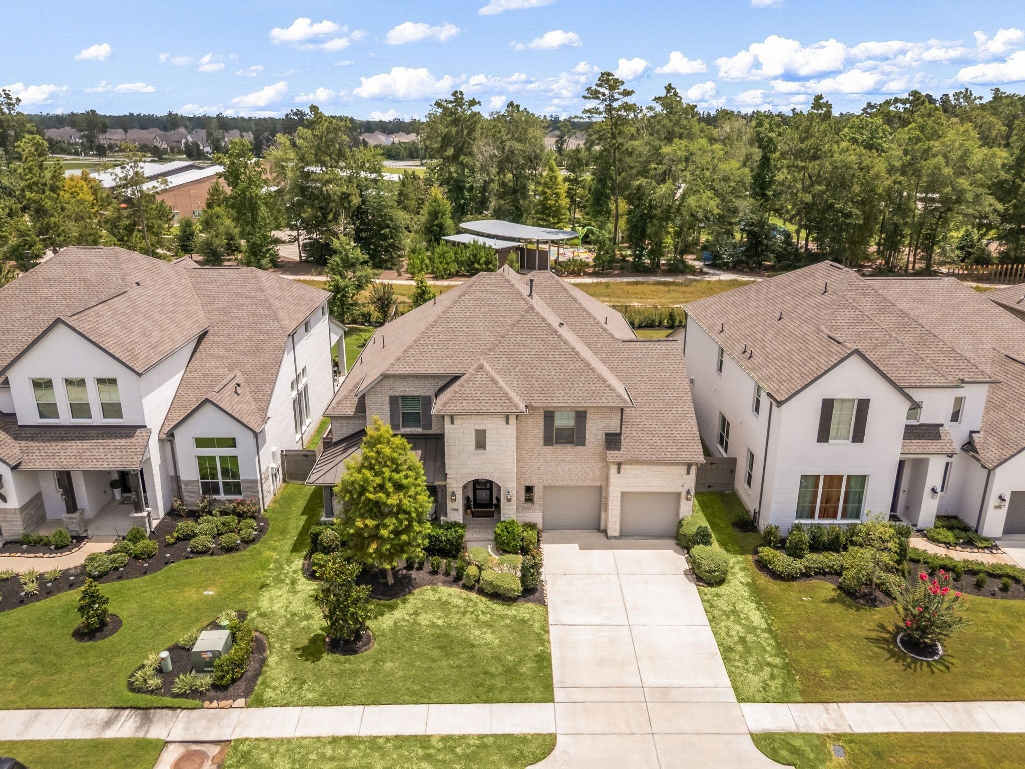 Misty Brook Ln, Conroe, TX 77302