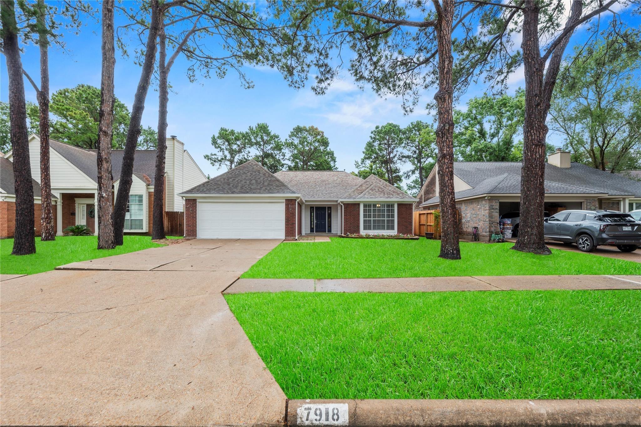 Shangrila Ln, Houston, TX 77095
