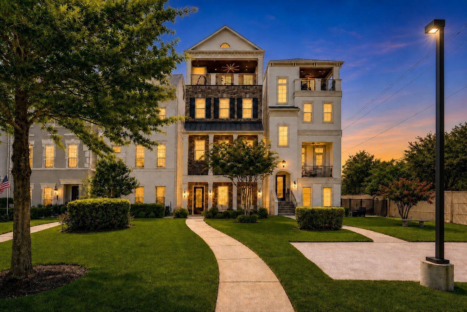 Somerset Commons Ln, Houston, TX 77055