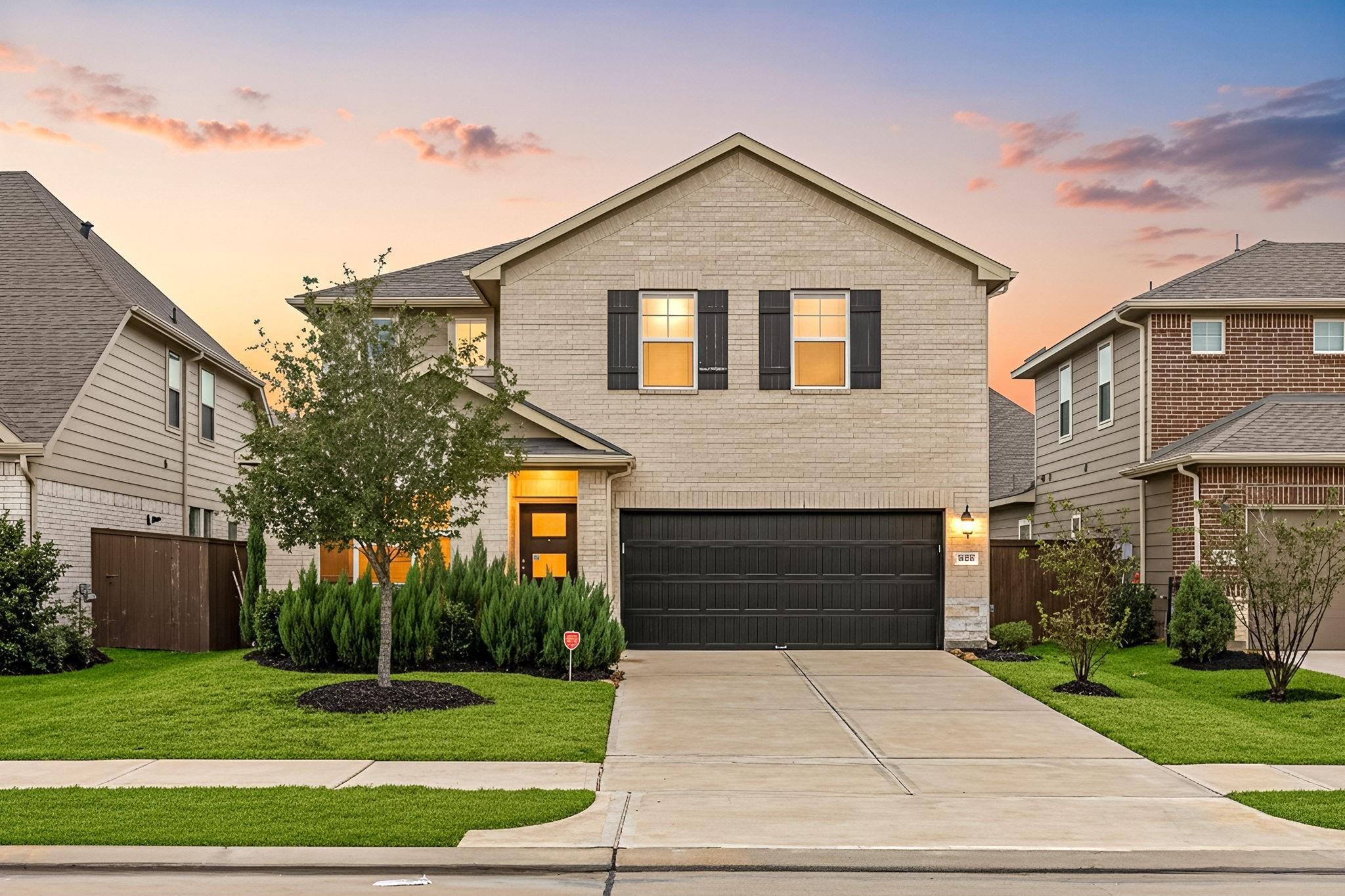 Rocky Plains Ln, Katy, TX 77493