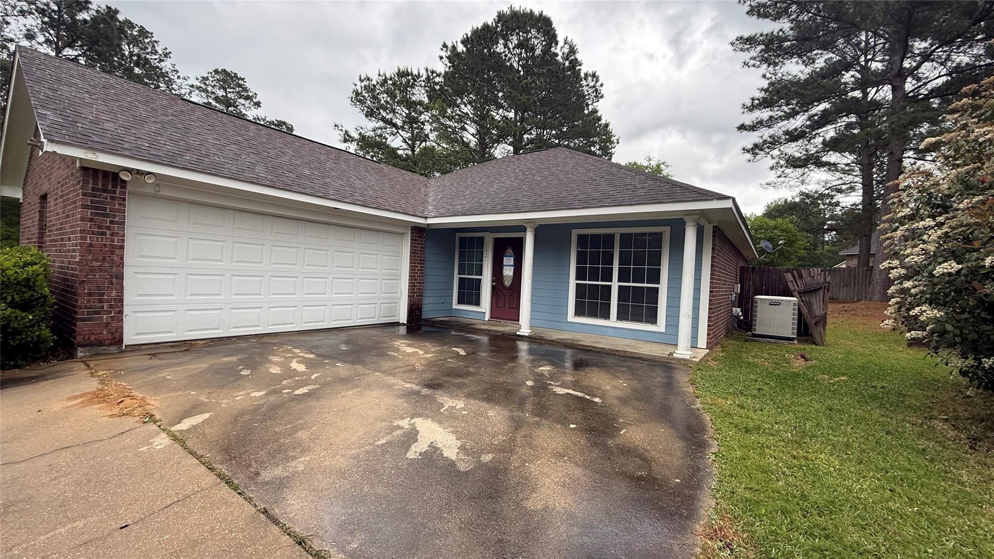 Brookdale Cir, Woodville, TX 75979