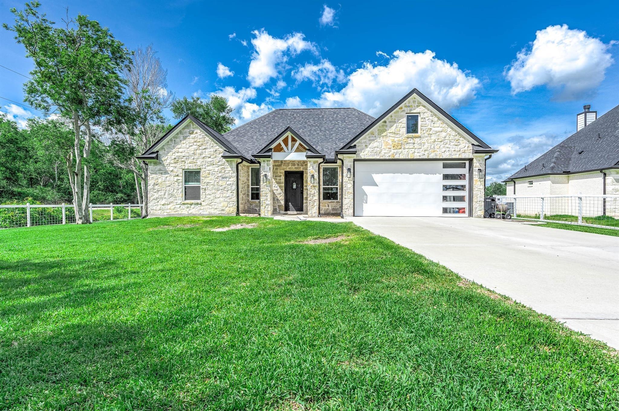 Short Rd, Needville, TX 77461