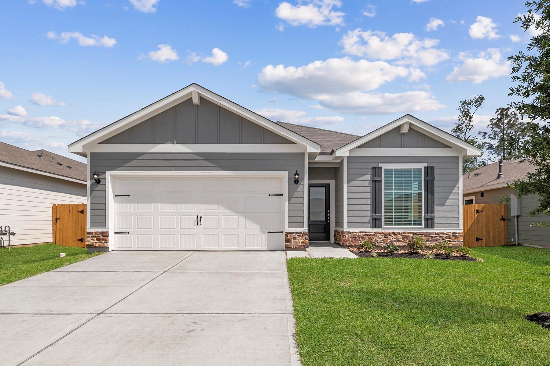 Blossom Grove Dr, Conroe, TX 77303