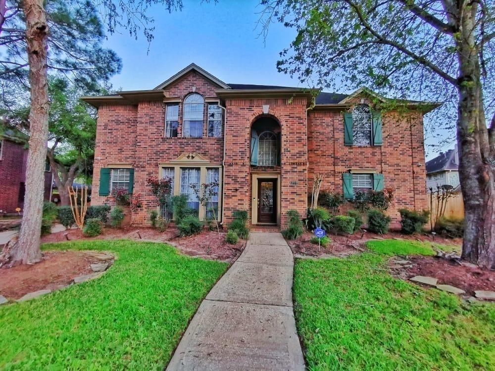 Evergreen Ln, Seabrook, TX 77586