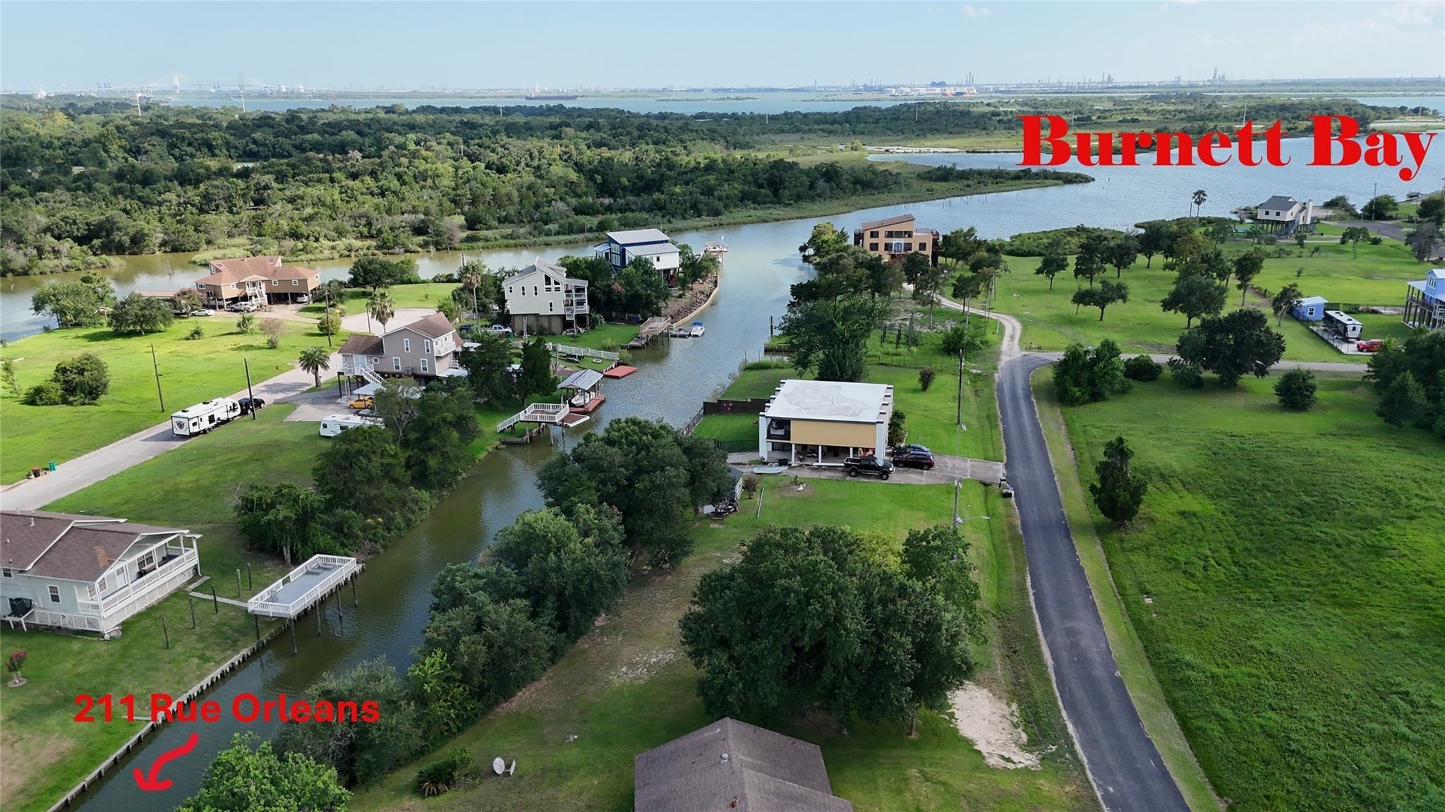 Rue Orleans St, Baytown, TX 77520