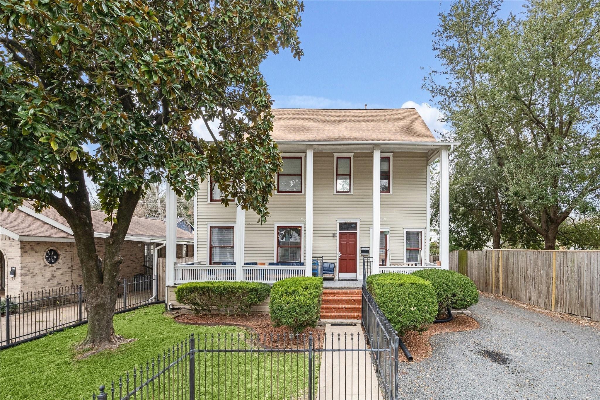 W 23rd St, Houston, TX 77008