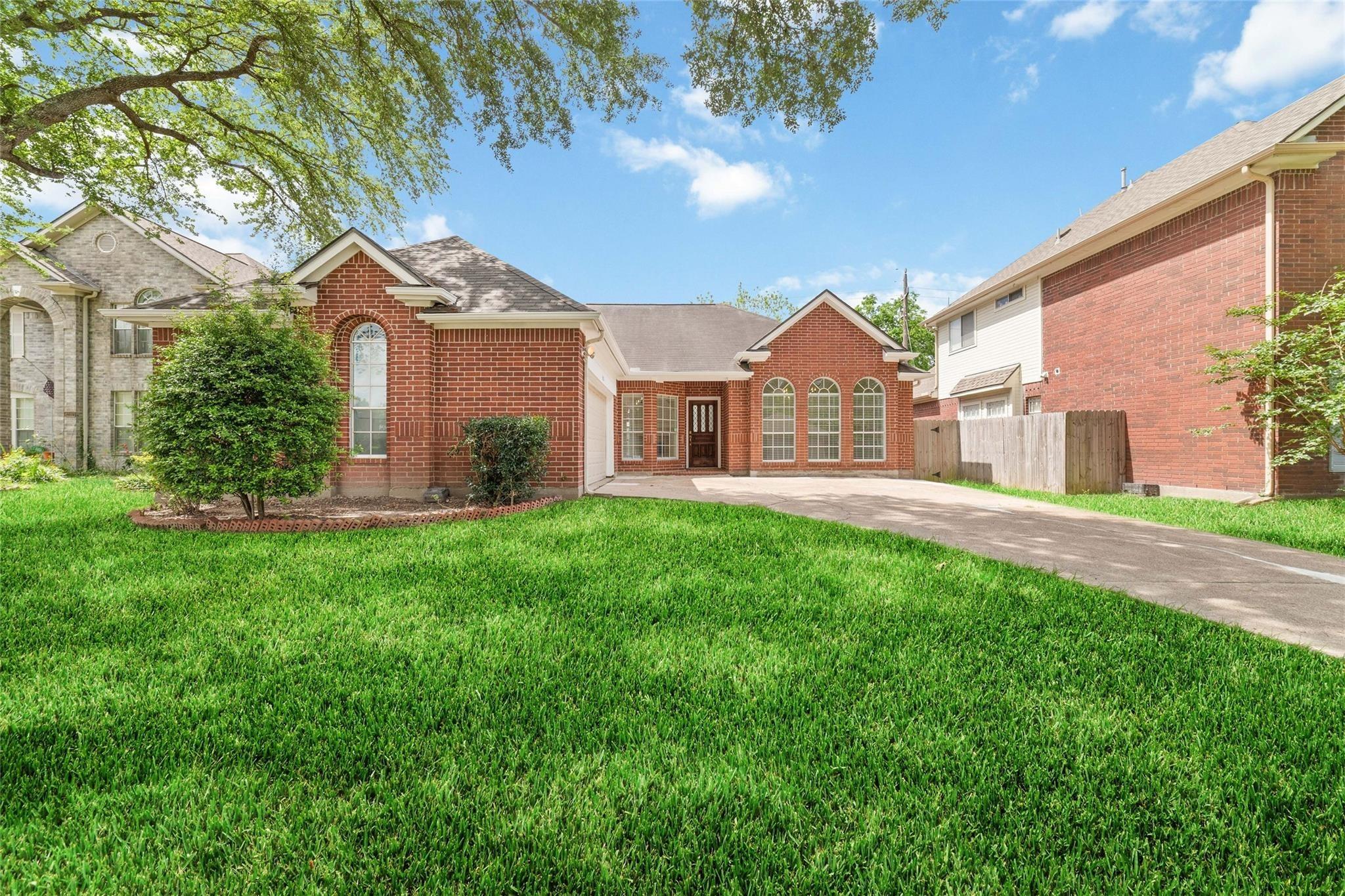 Torrey Creek Ln, Houston, TX 77014