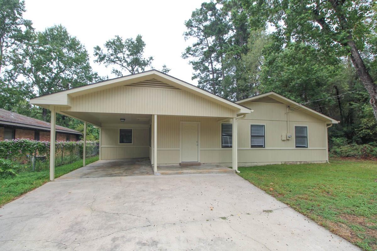 Cherokee Ln, Onalaska, TX 77360