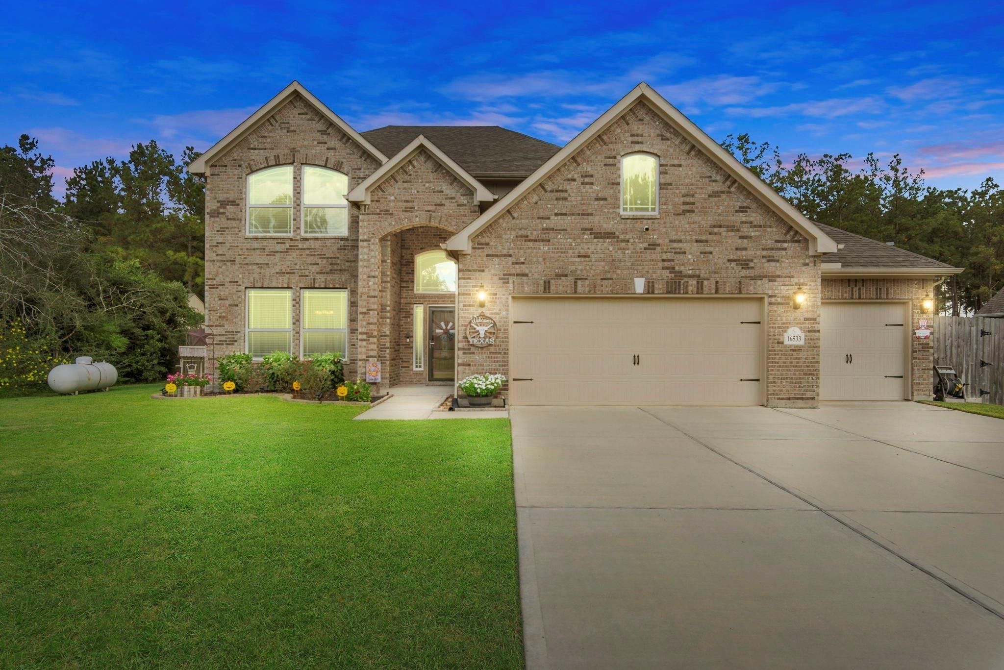 Aransas St, Conroe, TX 77303