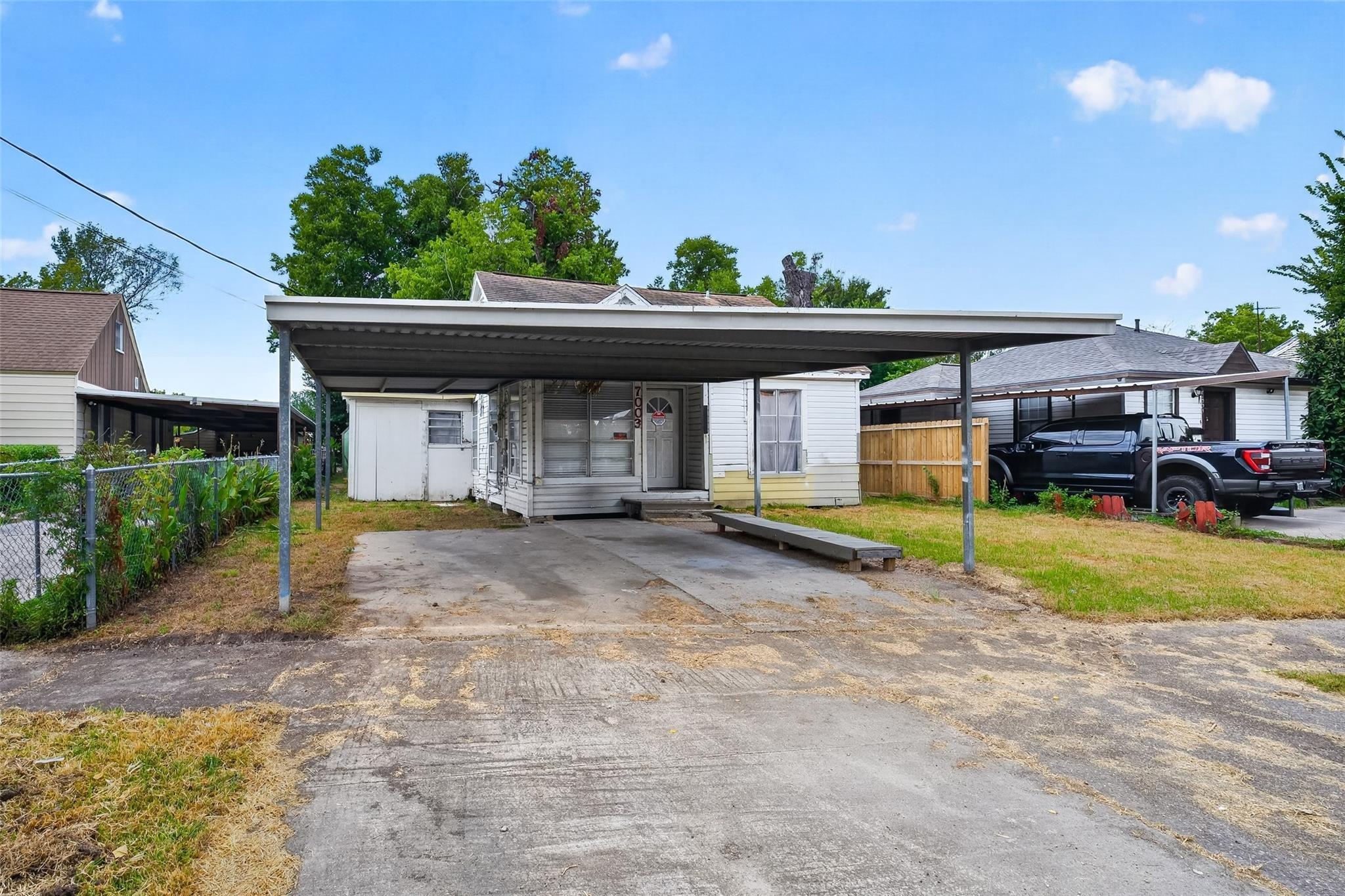 Myrtle St, Houston, TX 77087