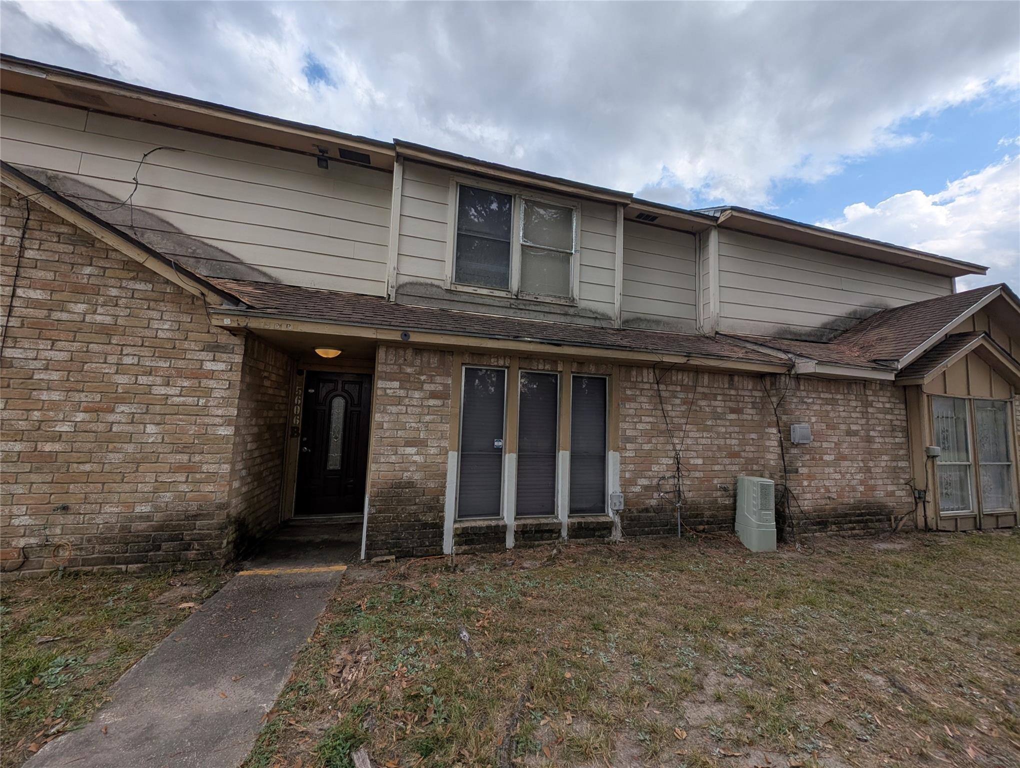 Easthampton Dr, Houston, TX 77039
