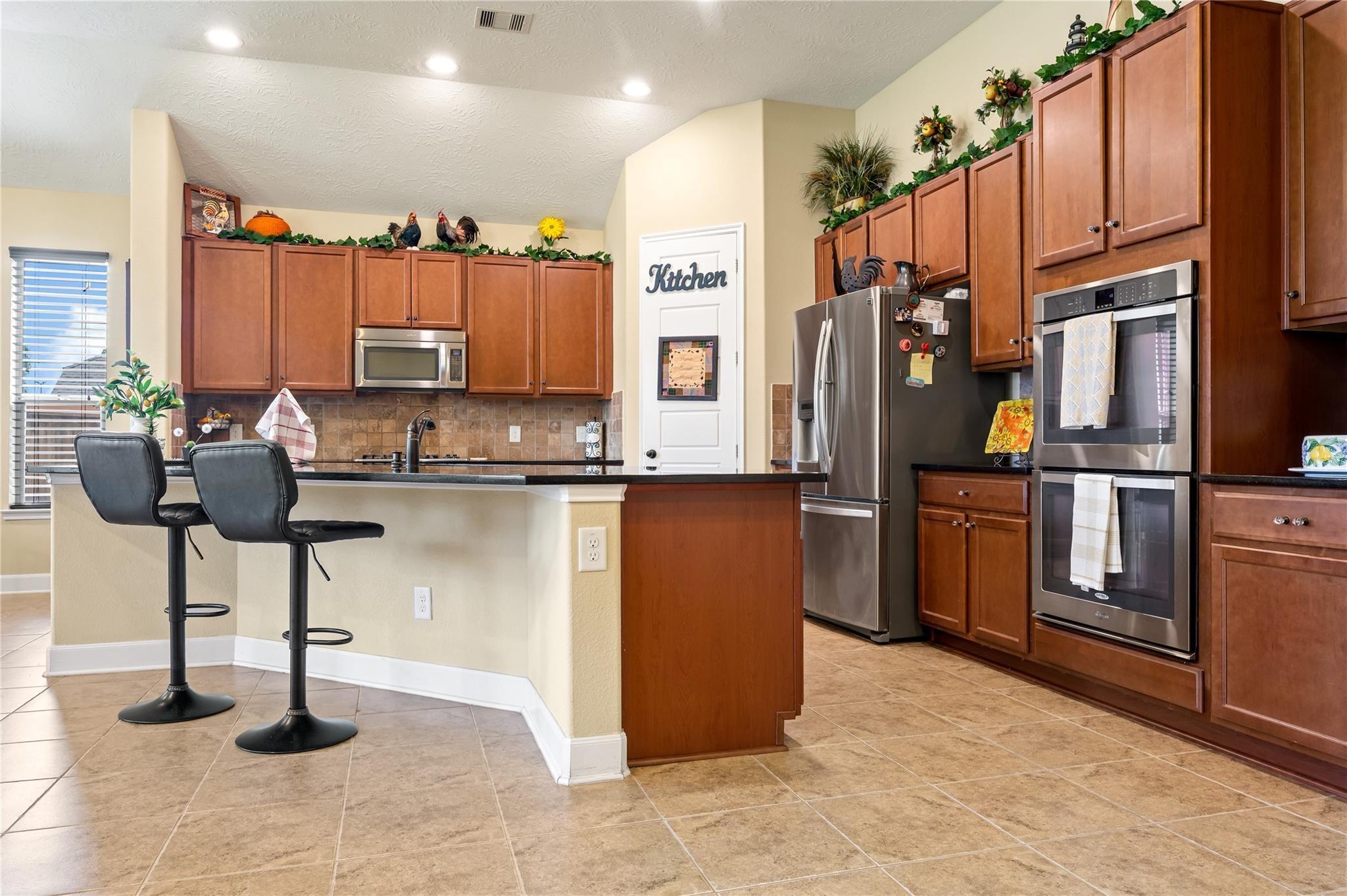 Alabaster Oaks Ln, Humble, TX 77396