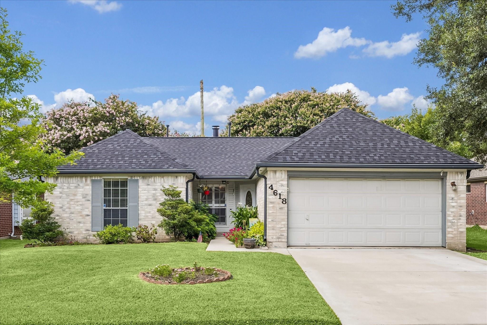 Kimball Dr, Pearland, TX 77584
